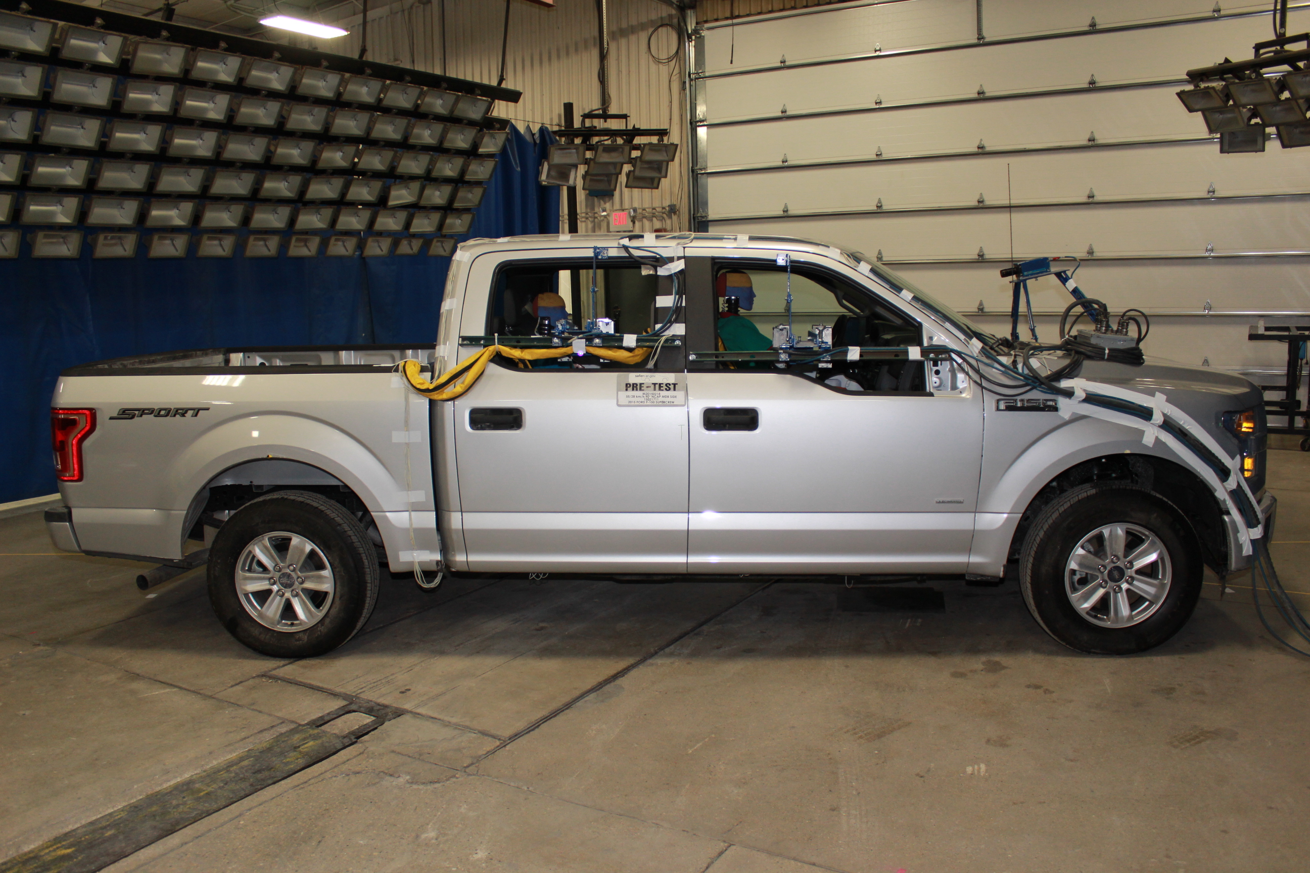 2015 FORD F150 SUPERCREW crash image 13