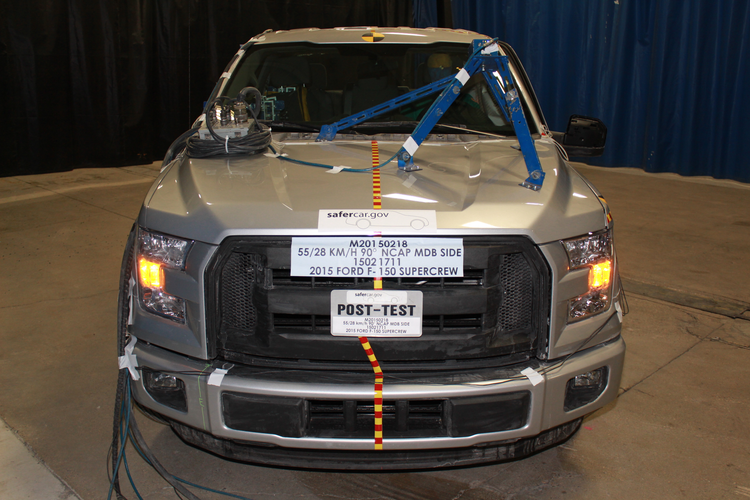 2015 FORD F150 SUPERCREW crash image 4