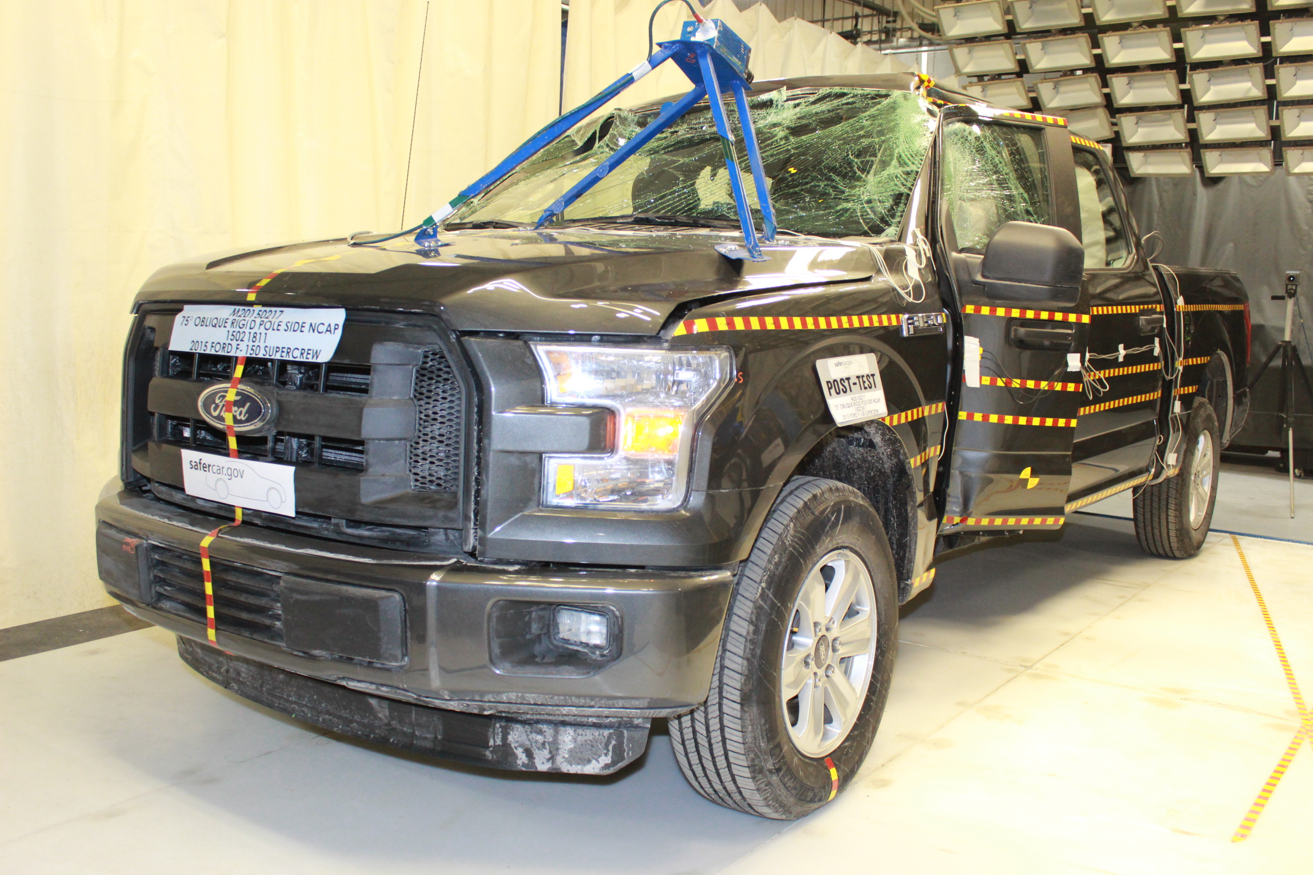 2015 FORD F150 SUPERCREW crash image 6