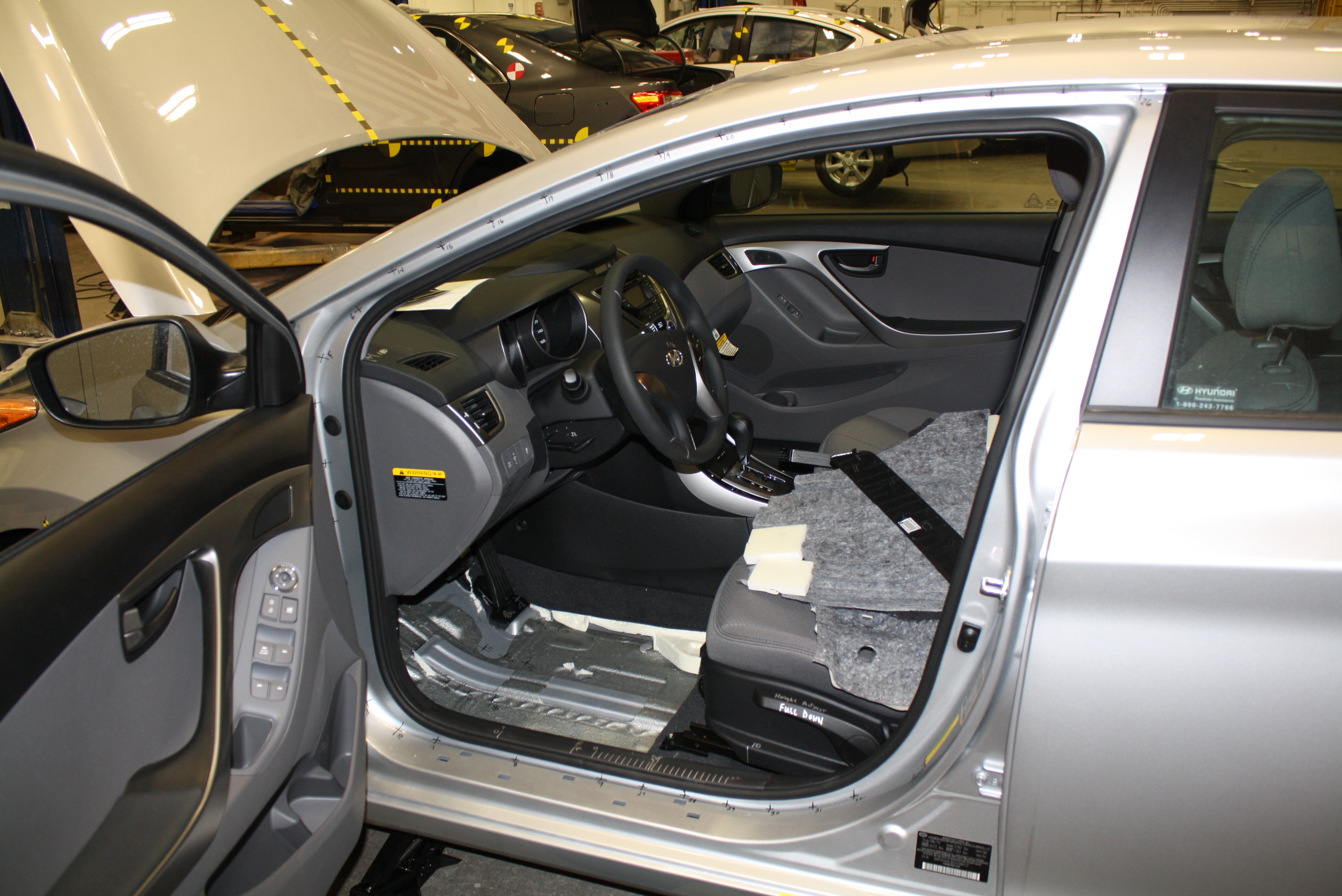 2013 HYUNDAI ELANTRA crash image 13
