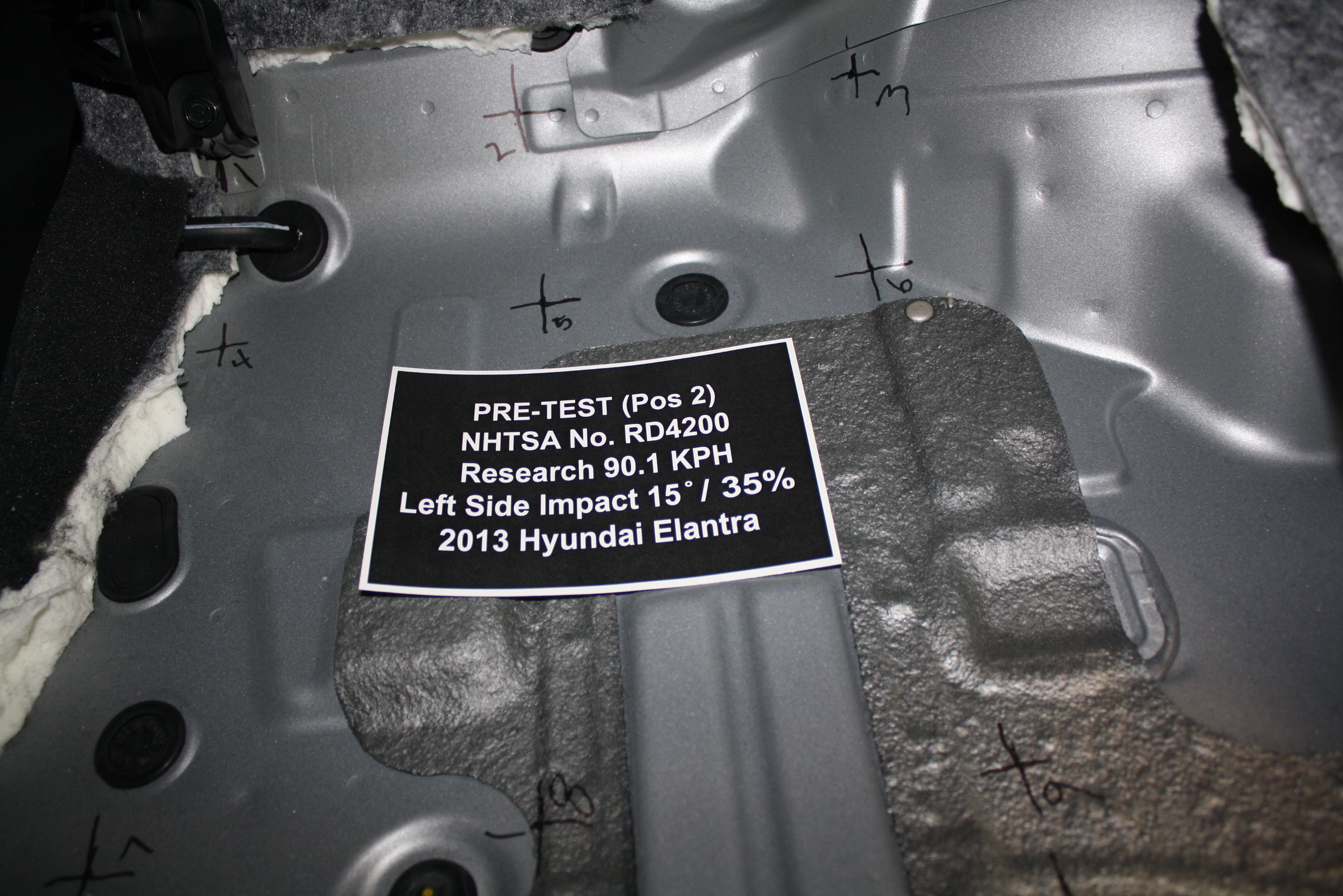 2013 HYUNDAI ELANTRA crash image 19