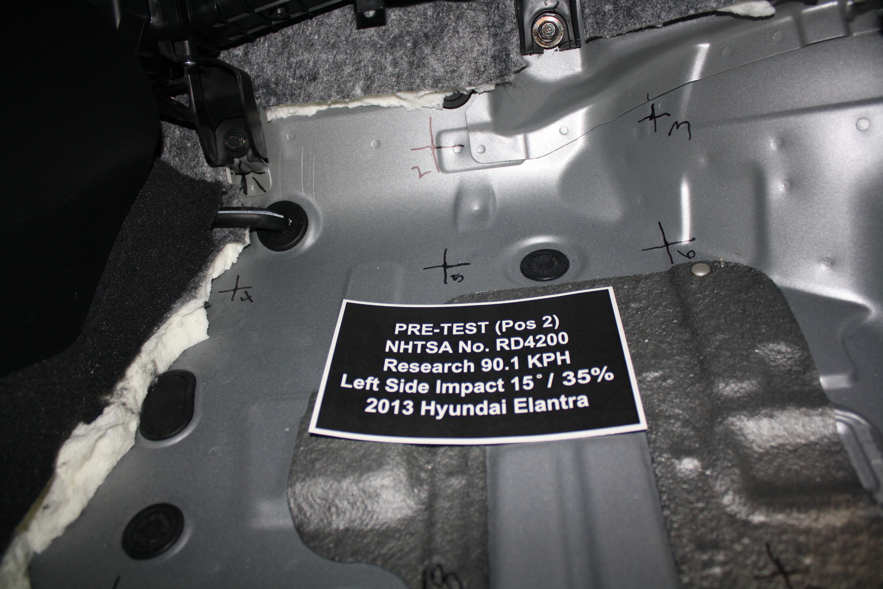 2013 HYUNDAI ELANTRA crash image 21