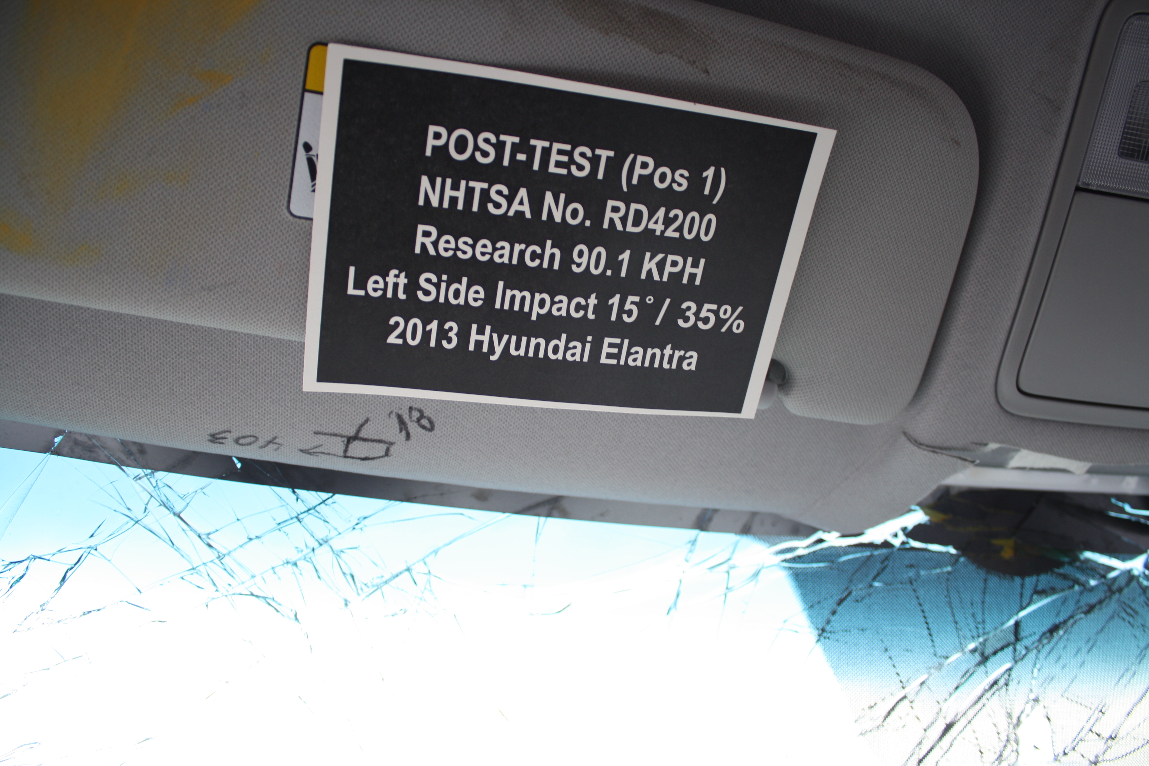 2013 HYUNDAI ELANTRA crash image 3