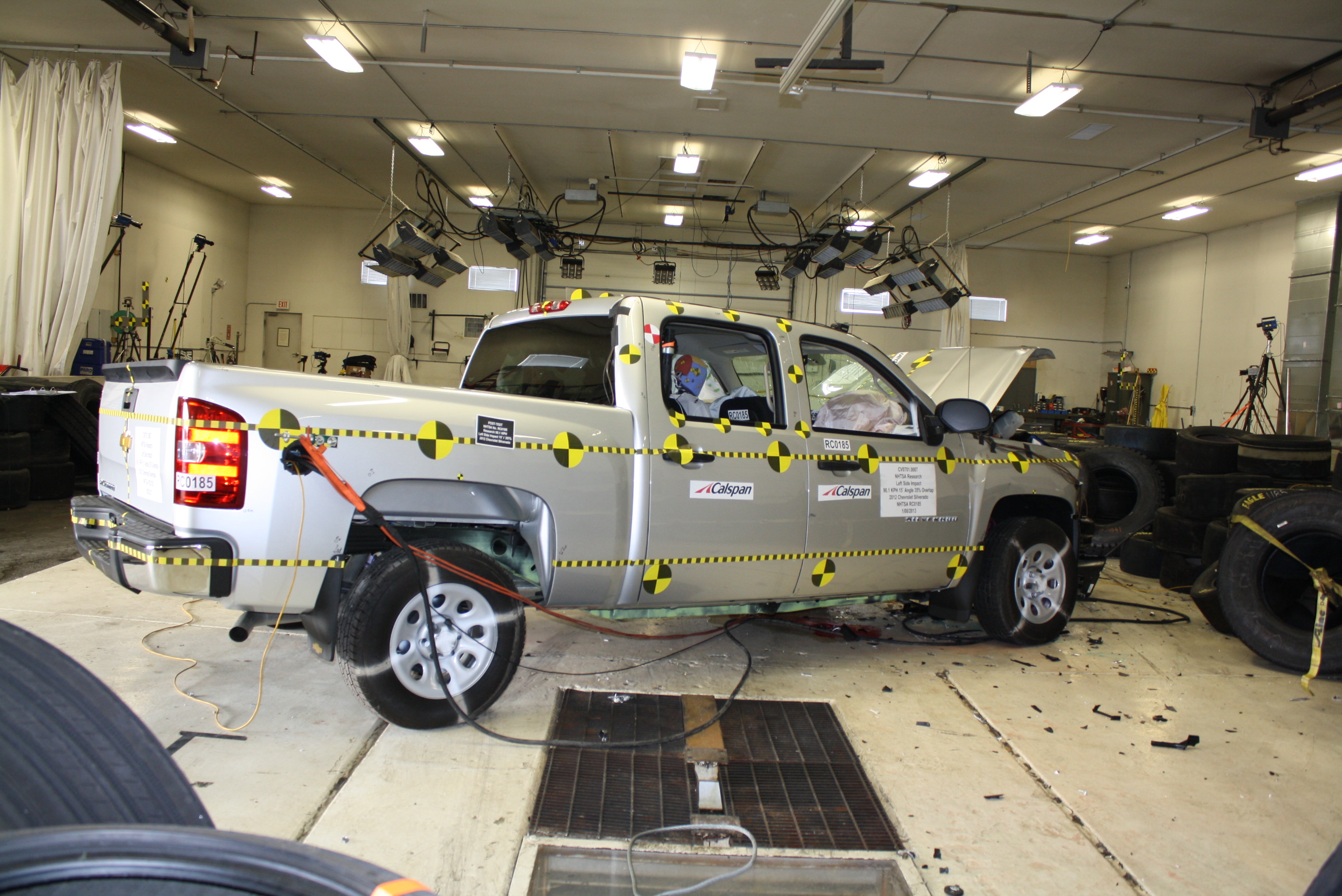 2012 CHEVROLET SILVERADO 1500 crash-test photo