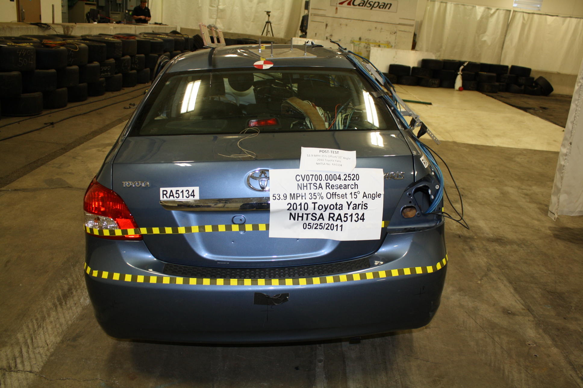 2010 TOYOTA YARIS crash image 14