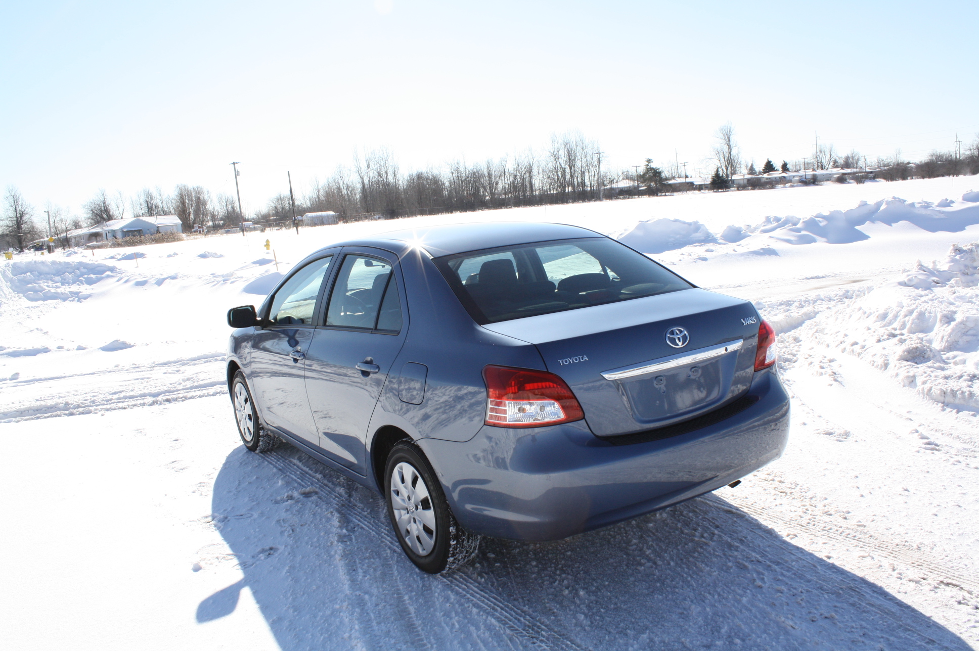 2010 TOYOTA YARIS crash image 2