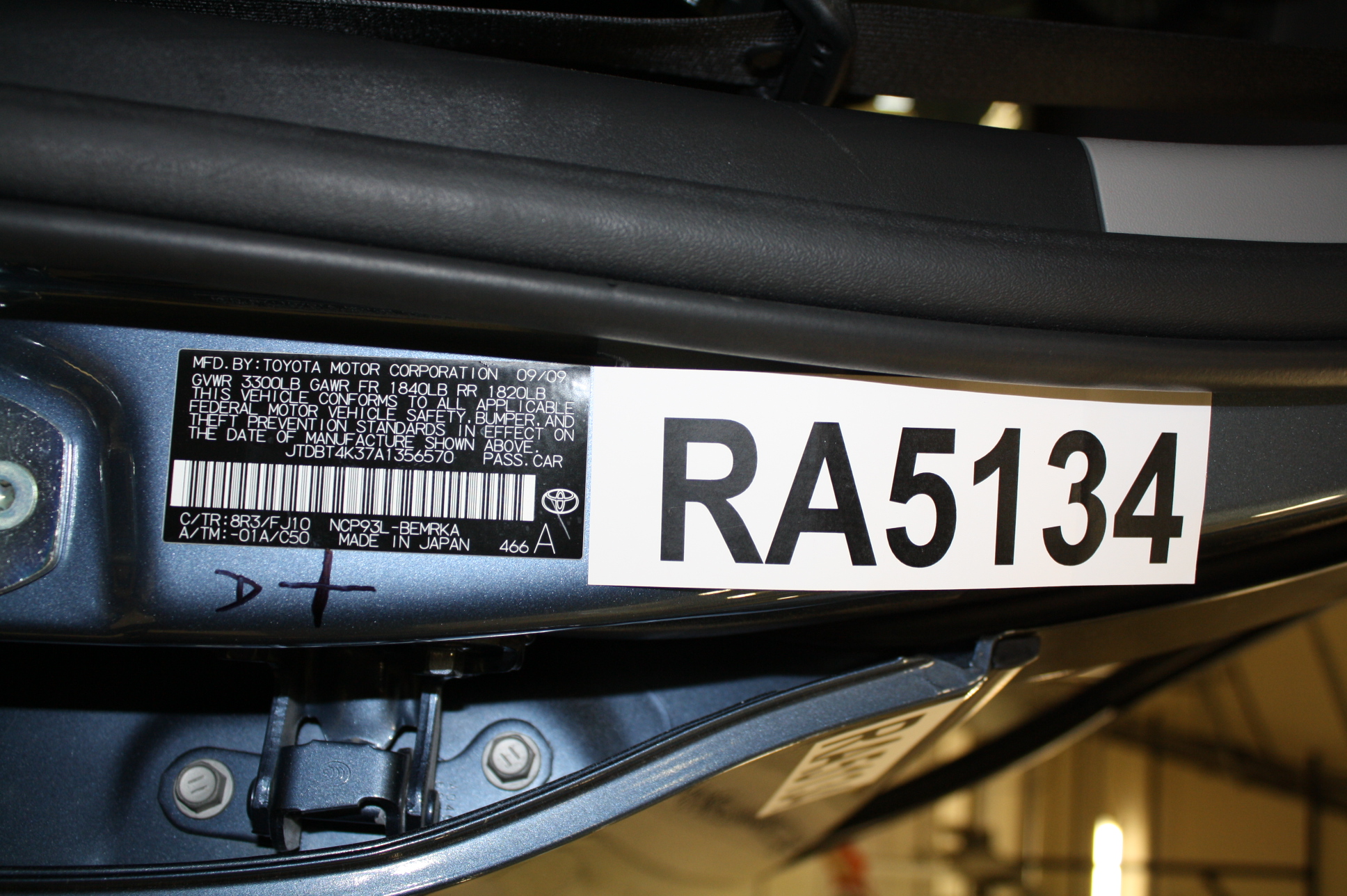 2010 TOYOTA YARIS crash image 3