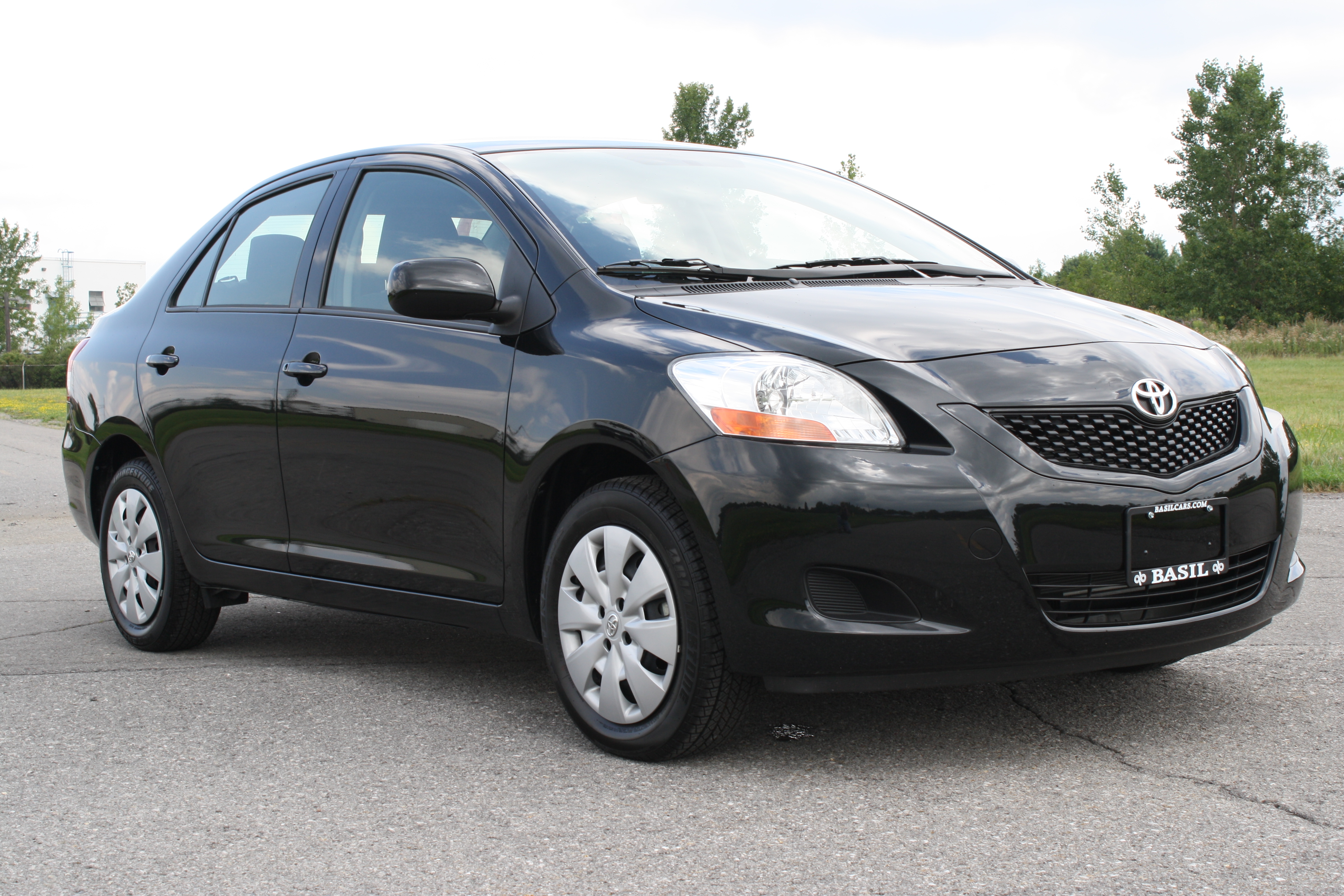 2010 TOYOTA YARIS crash image