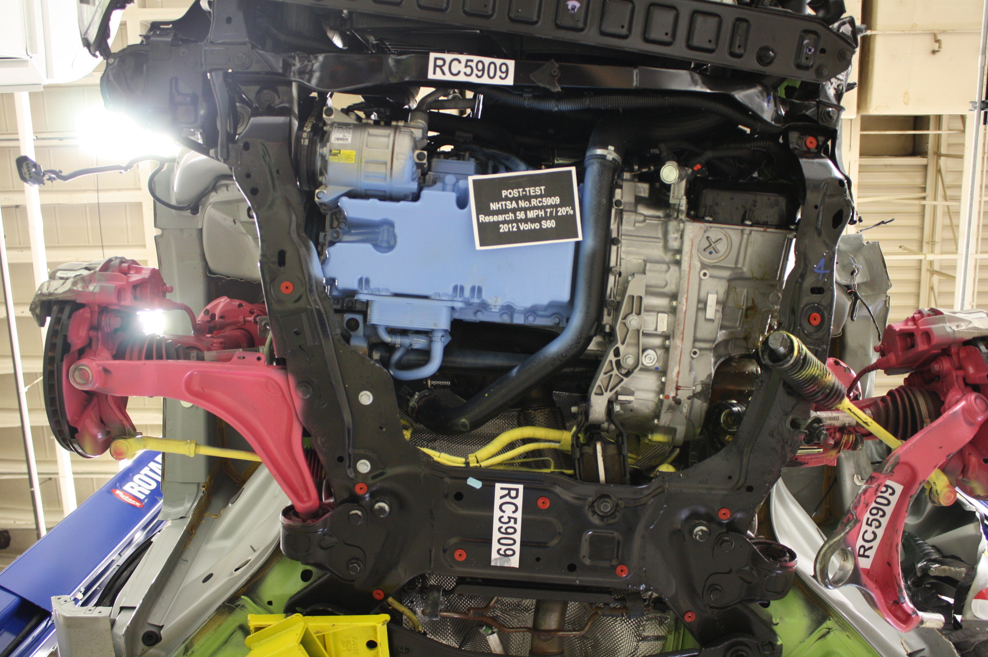 2012 VOLVO S60 crash image