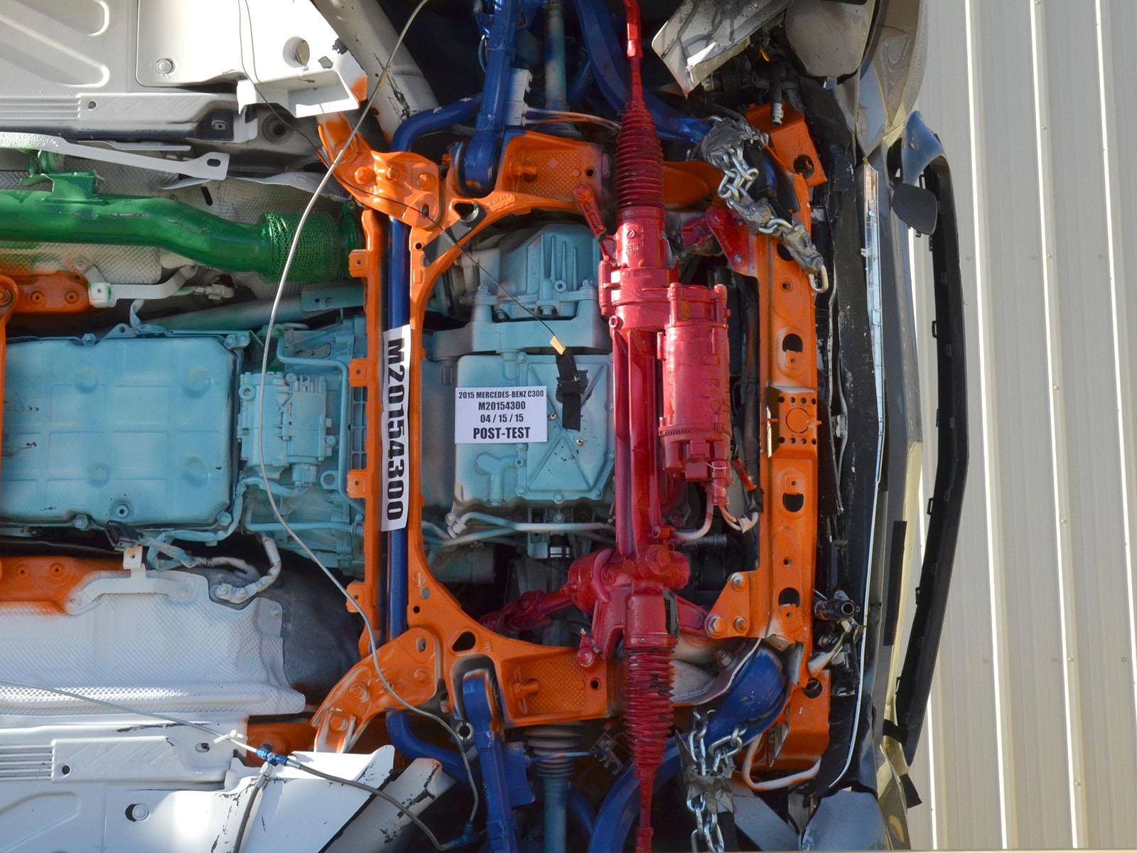 2015 MERCEDES C300 crash image 24