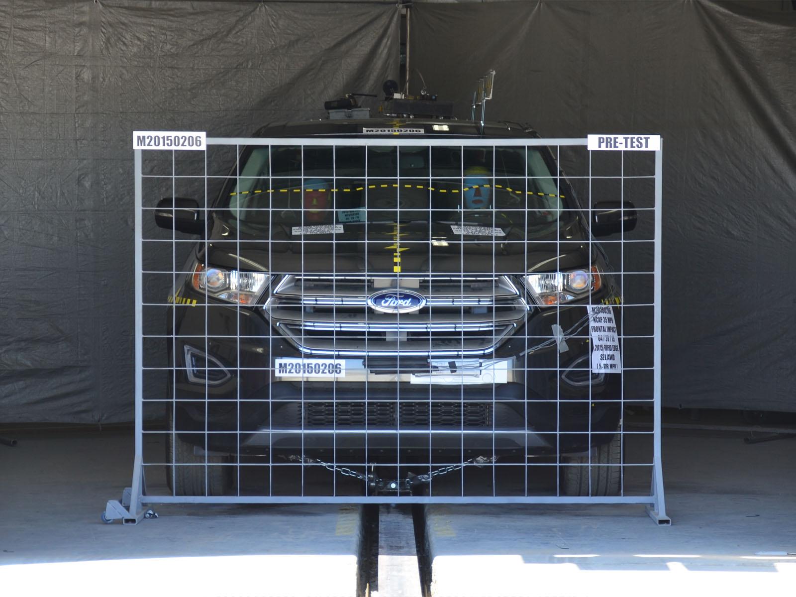 2015 FORD EDGE crash-test photo