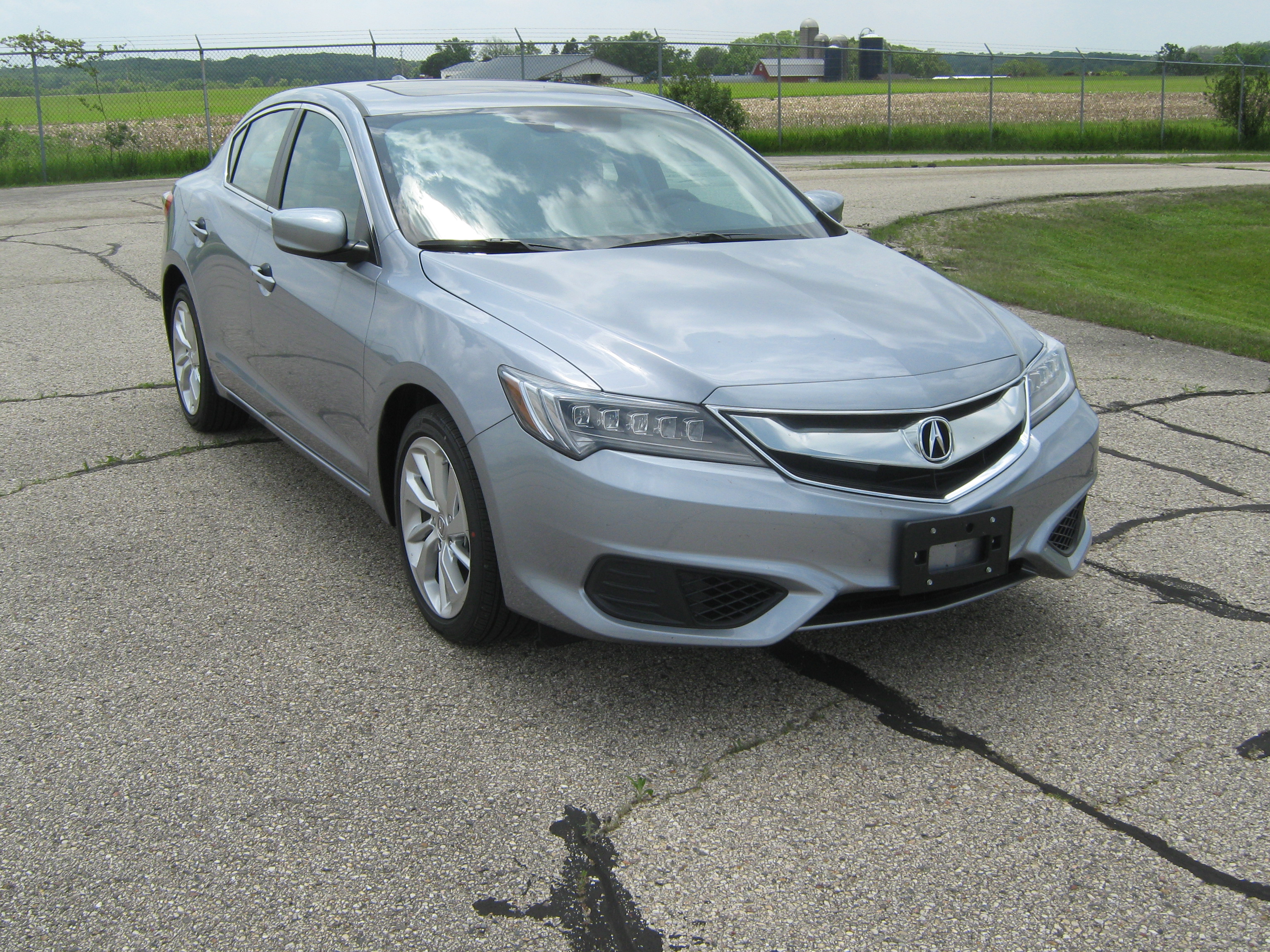 2016 ACURA ILX crash-test photo
