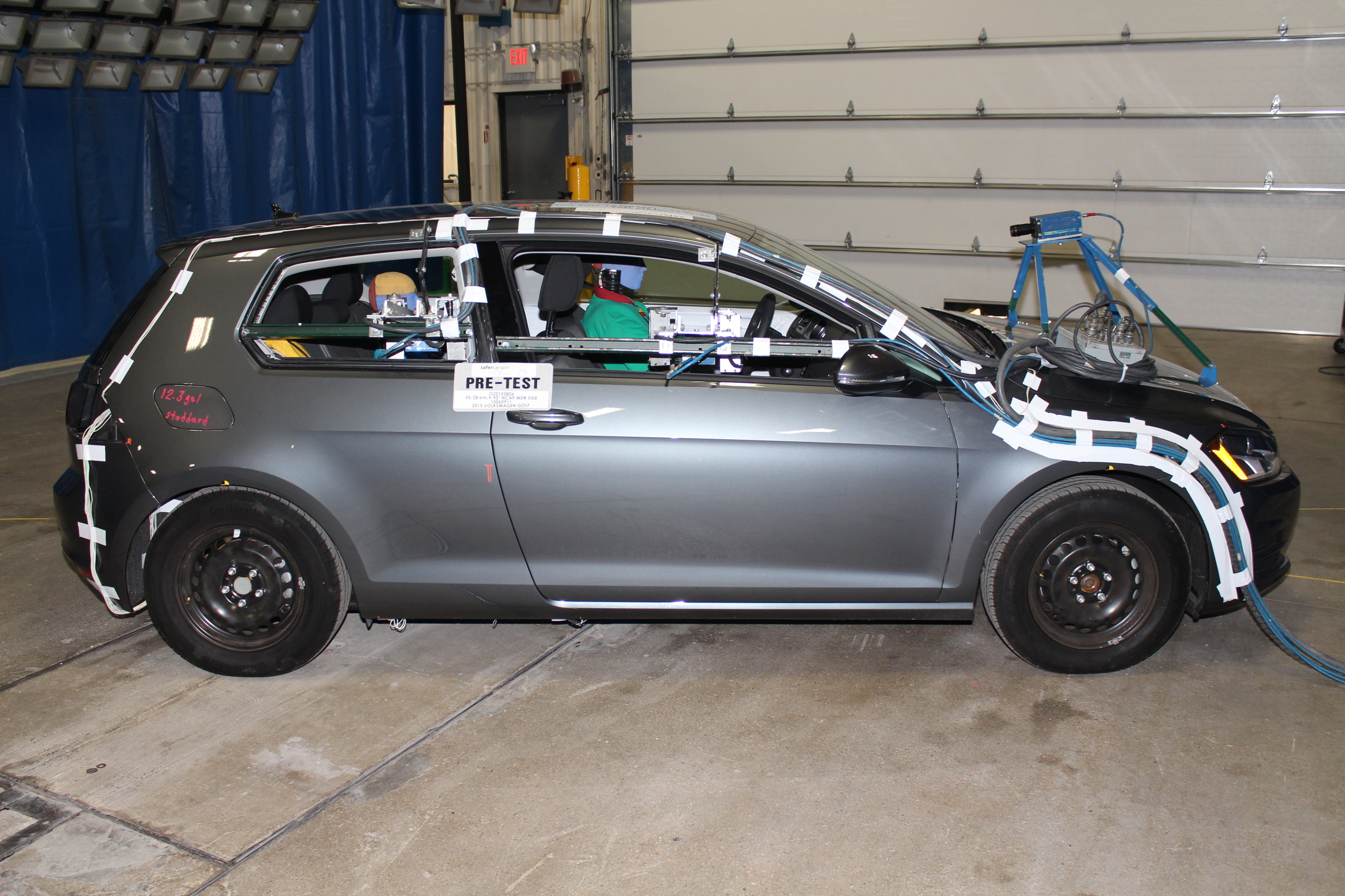 2015 VOLKSWAGEN GOLF crash image 14