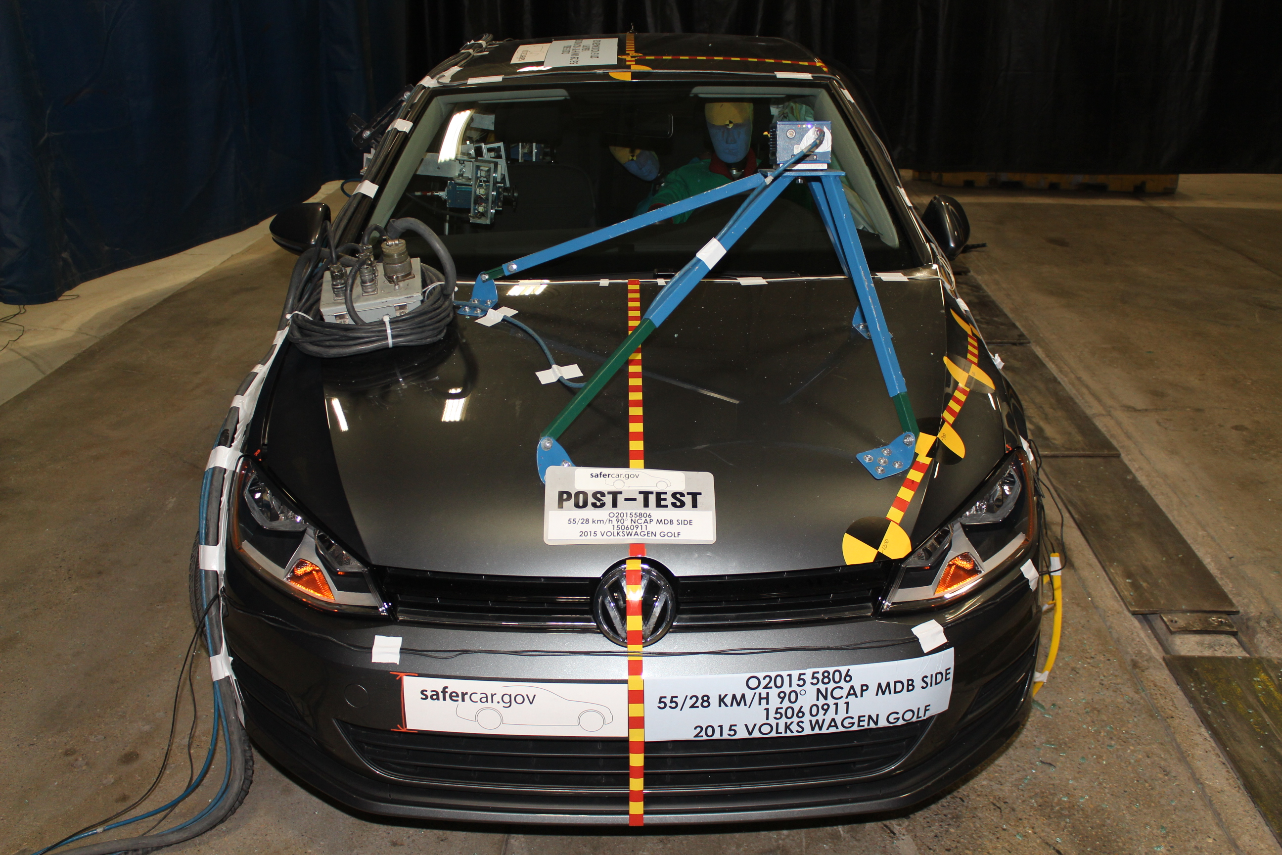 2015 VOLKSWAGEN GOLF crash image 5