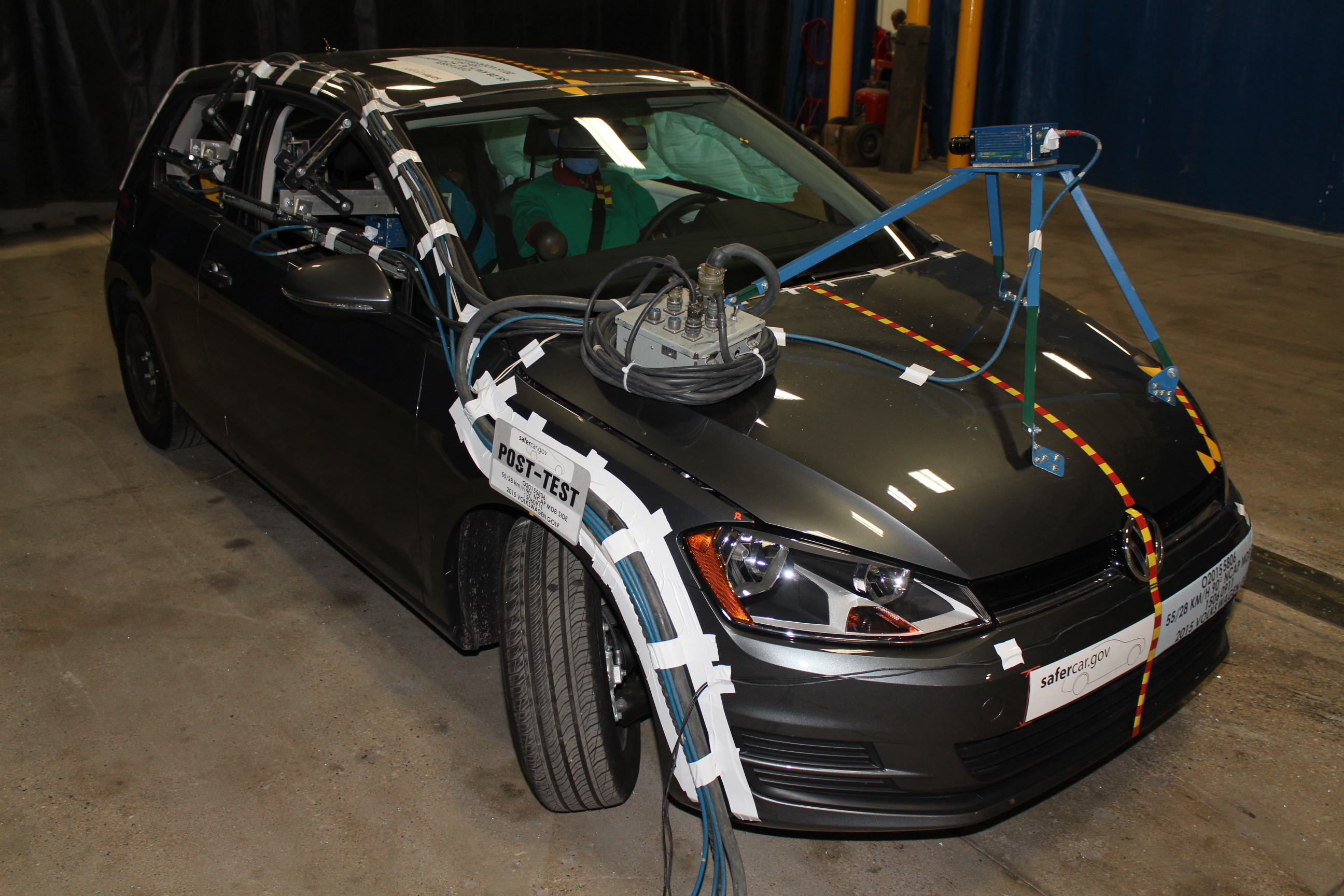 2015 VOLKSWAGEN GOLF crash image 7