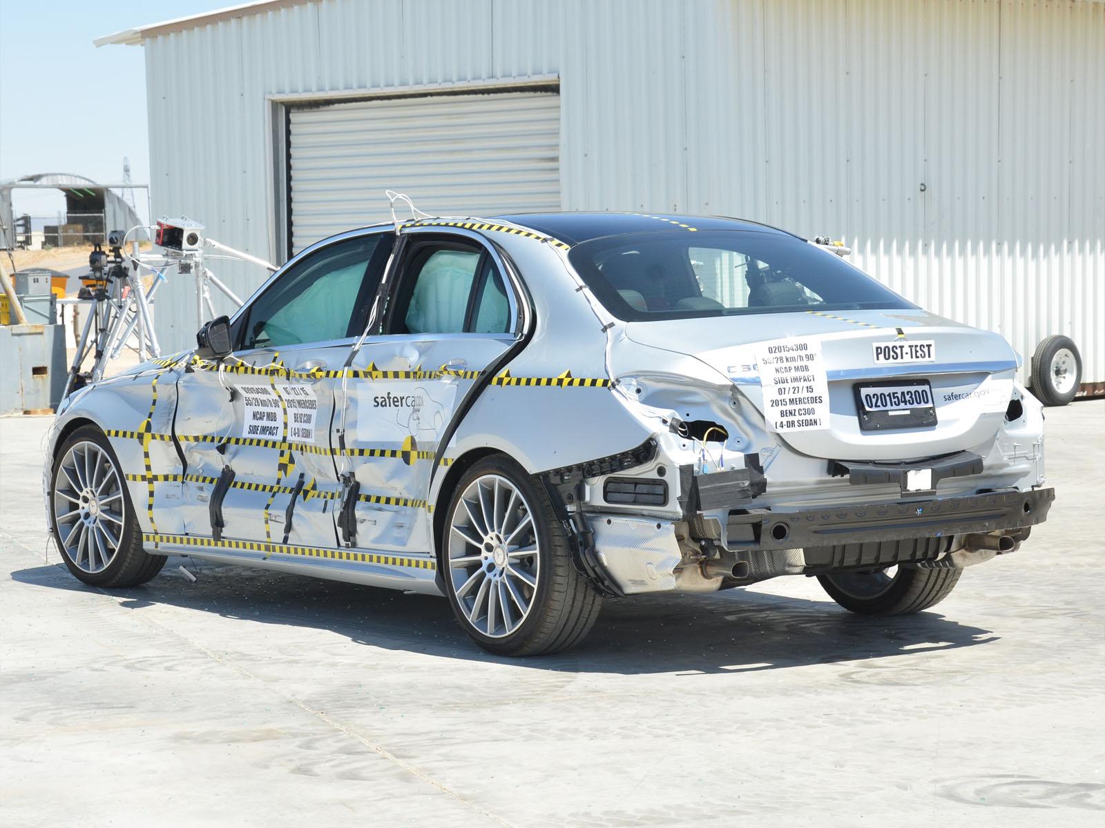 2015 MERCEDES C300 crash image 10