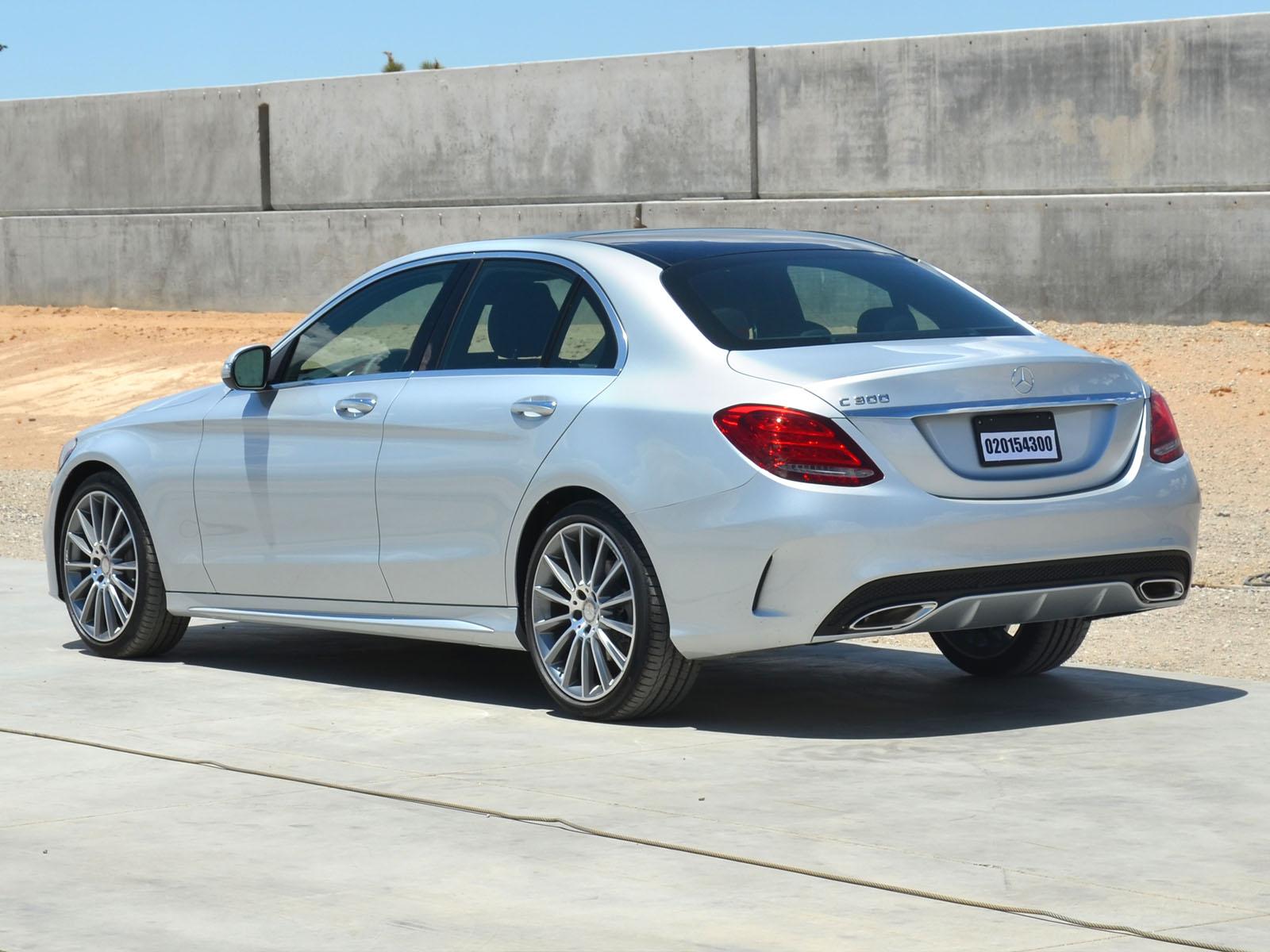 2015 MERCEDES C300 crash image 2