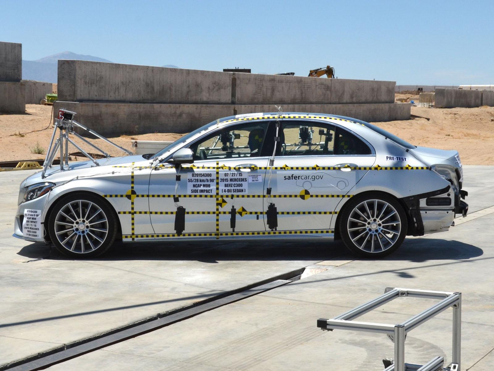 2015 MERCEDES C300 crash image 7