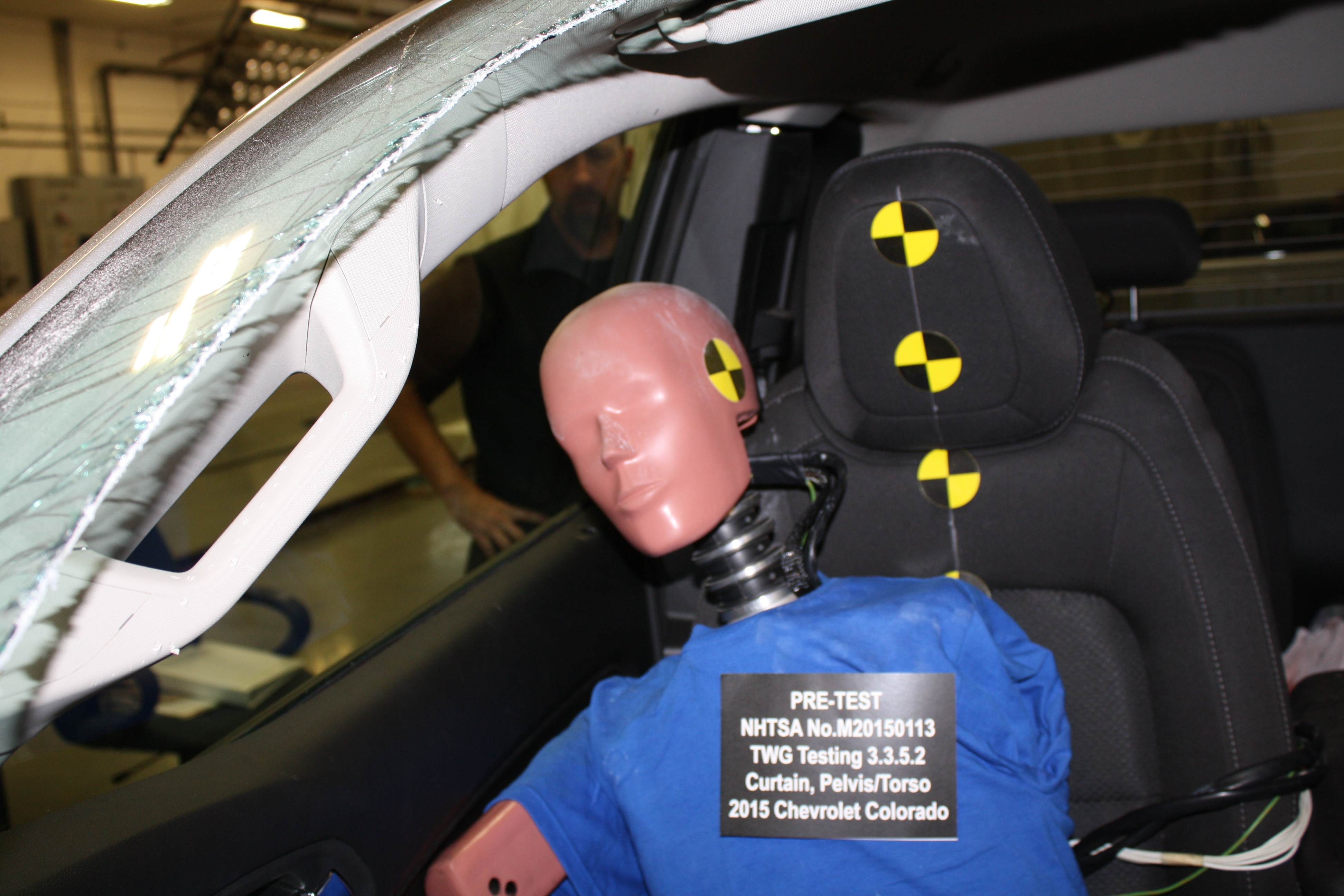 2015 CHEVROLET COLORADO crash image 15