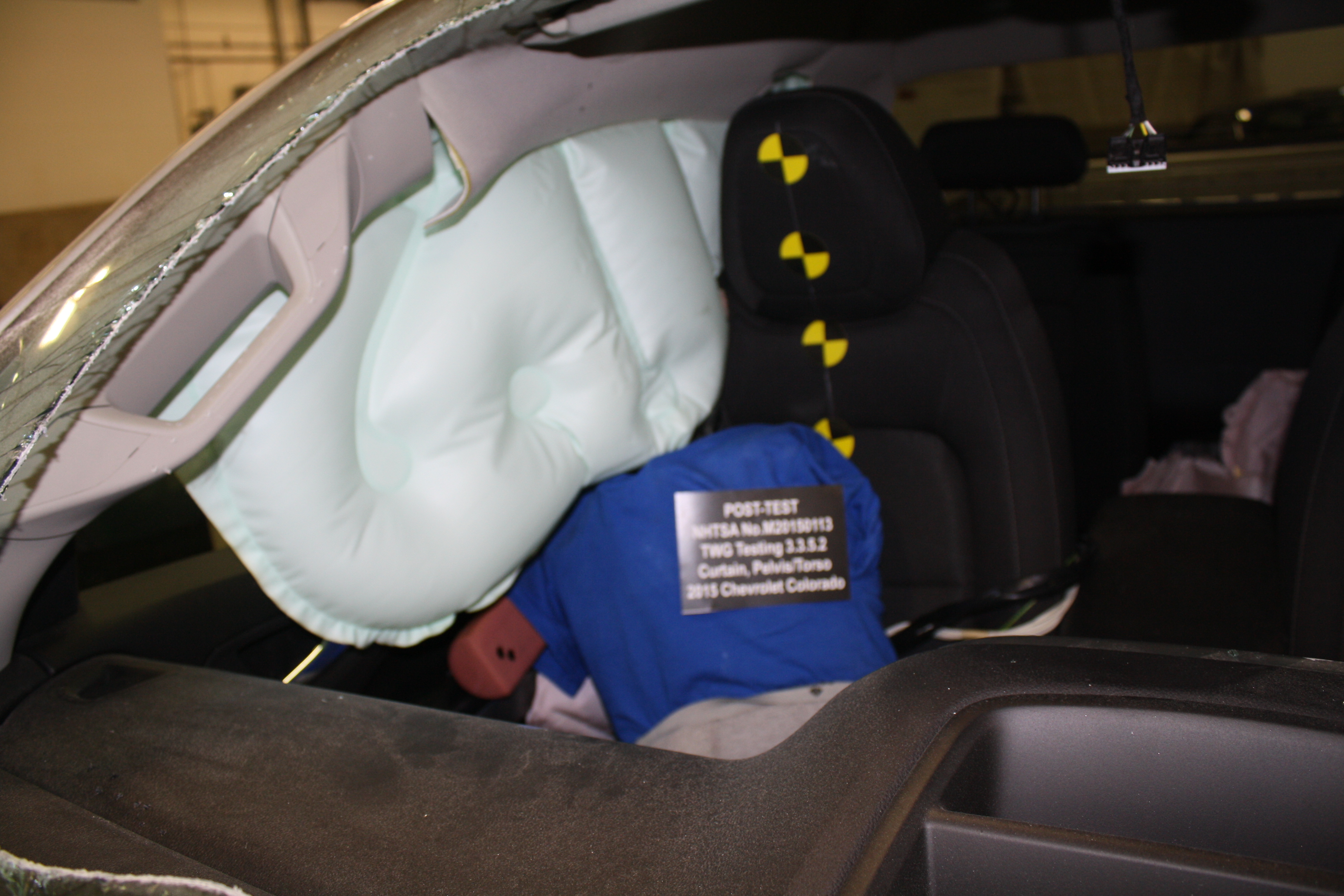 2015 CHEVROLET COLORADO crash image 22