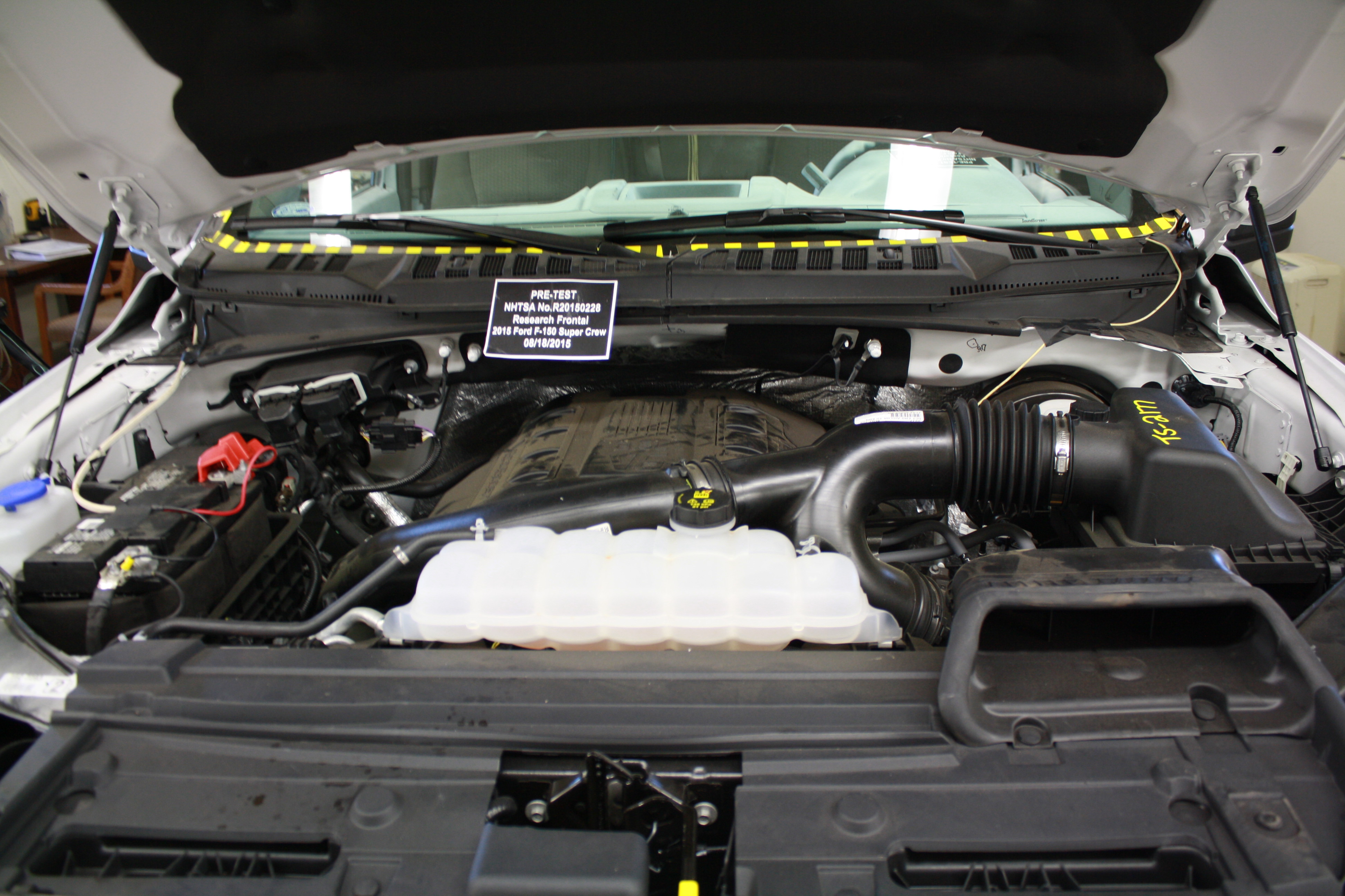 2015 FORD F150 SUPERCREW crash image 19