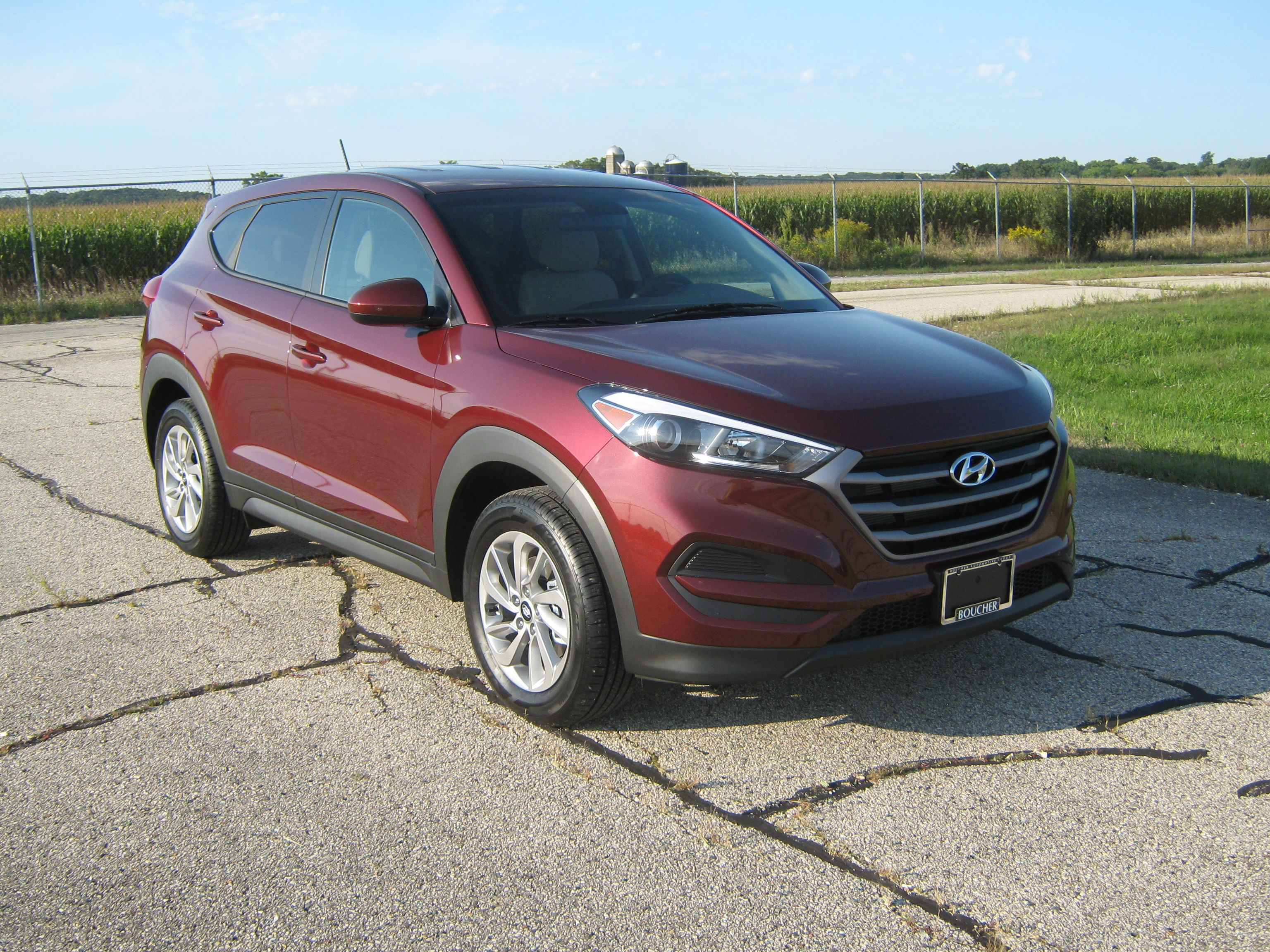 2016 HYUNDAI TUCSON crash-test photo