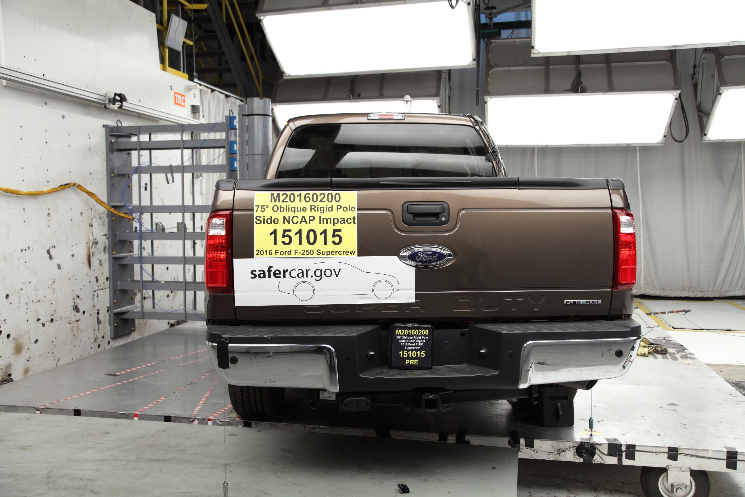 2016 FORD F250 PICKUP crash image 11
