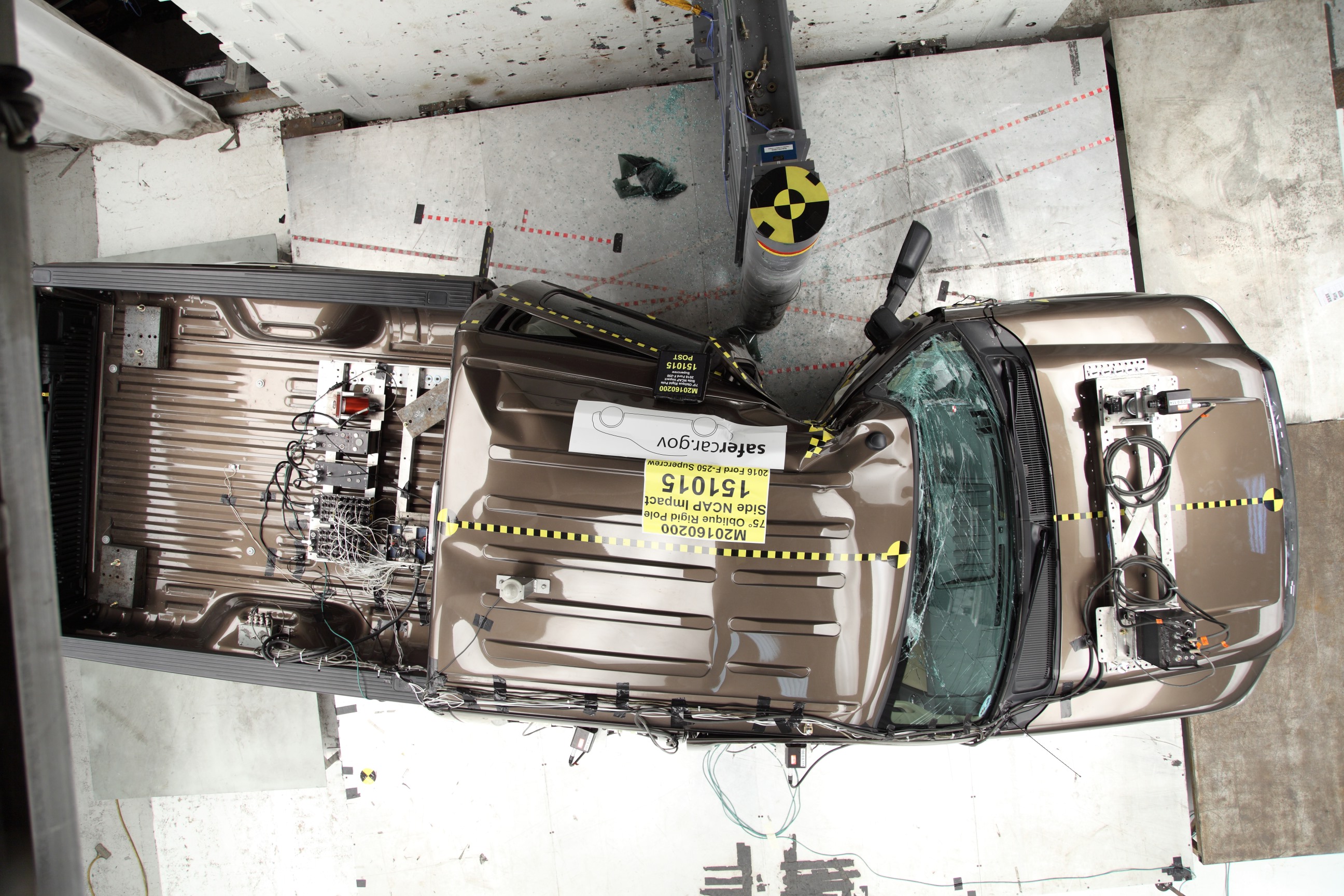 2016 FORD F250 PICKUP crash image 16