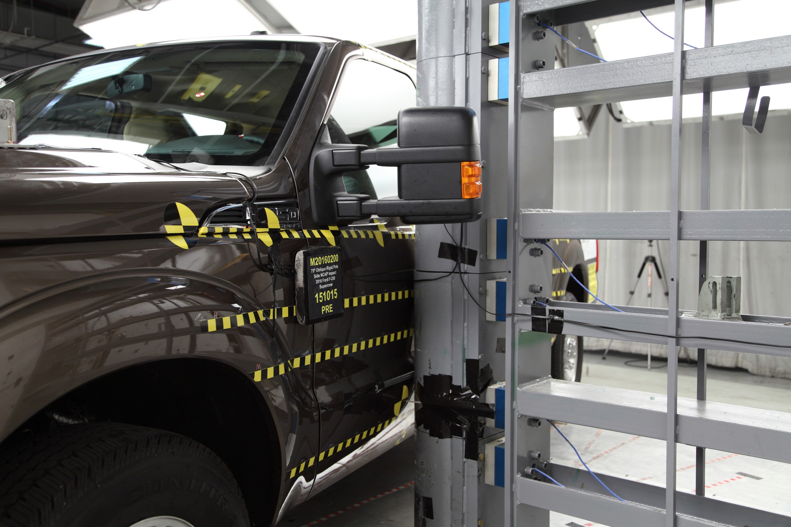 2016 FORD F250 PICKUP crash image 17