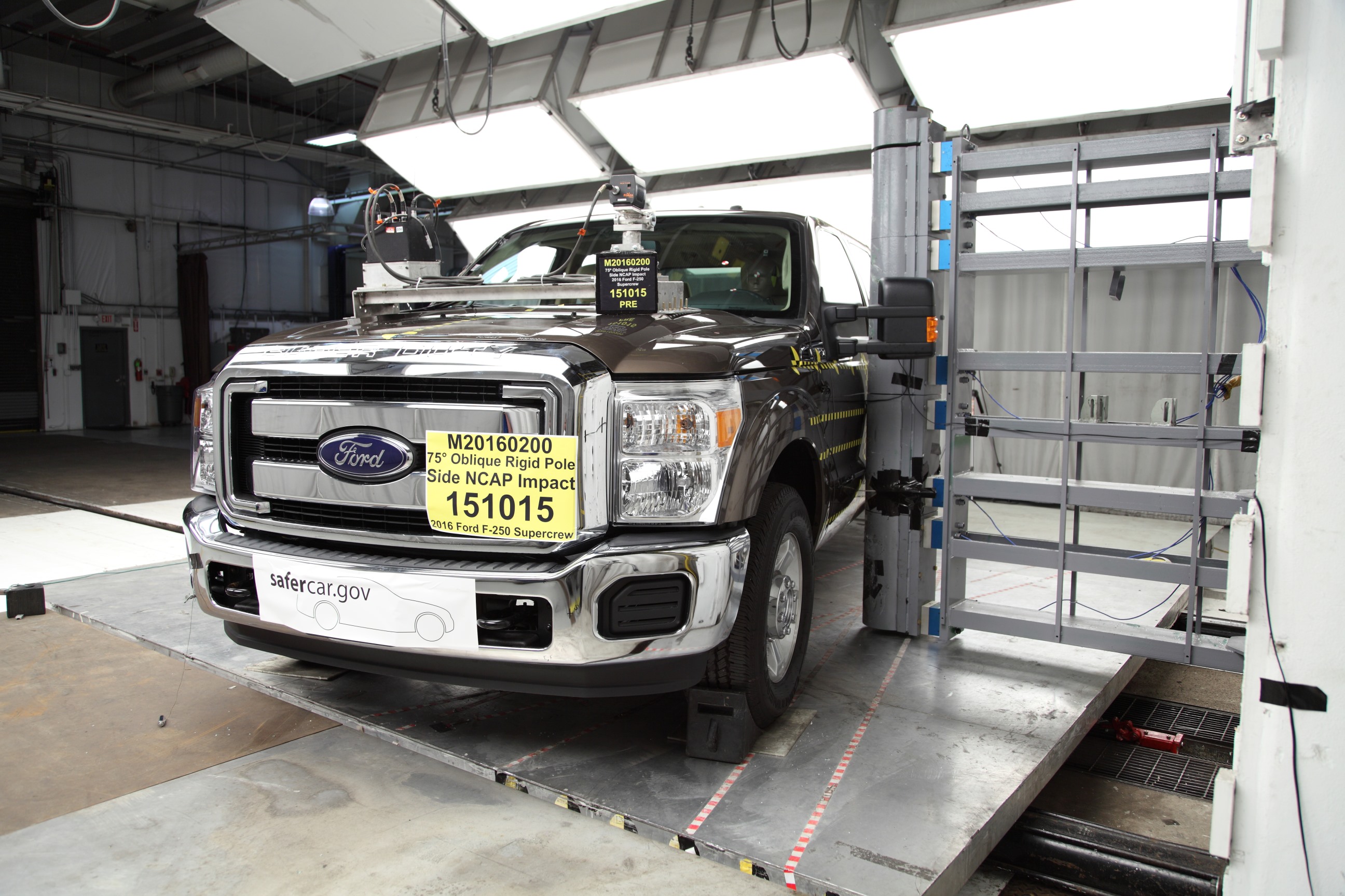 2016 FORD F250 PICKUP crash image 5