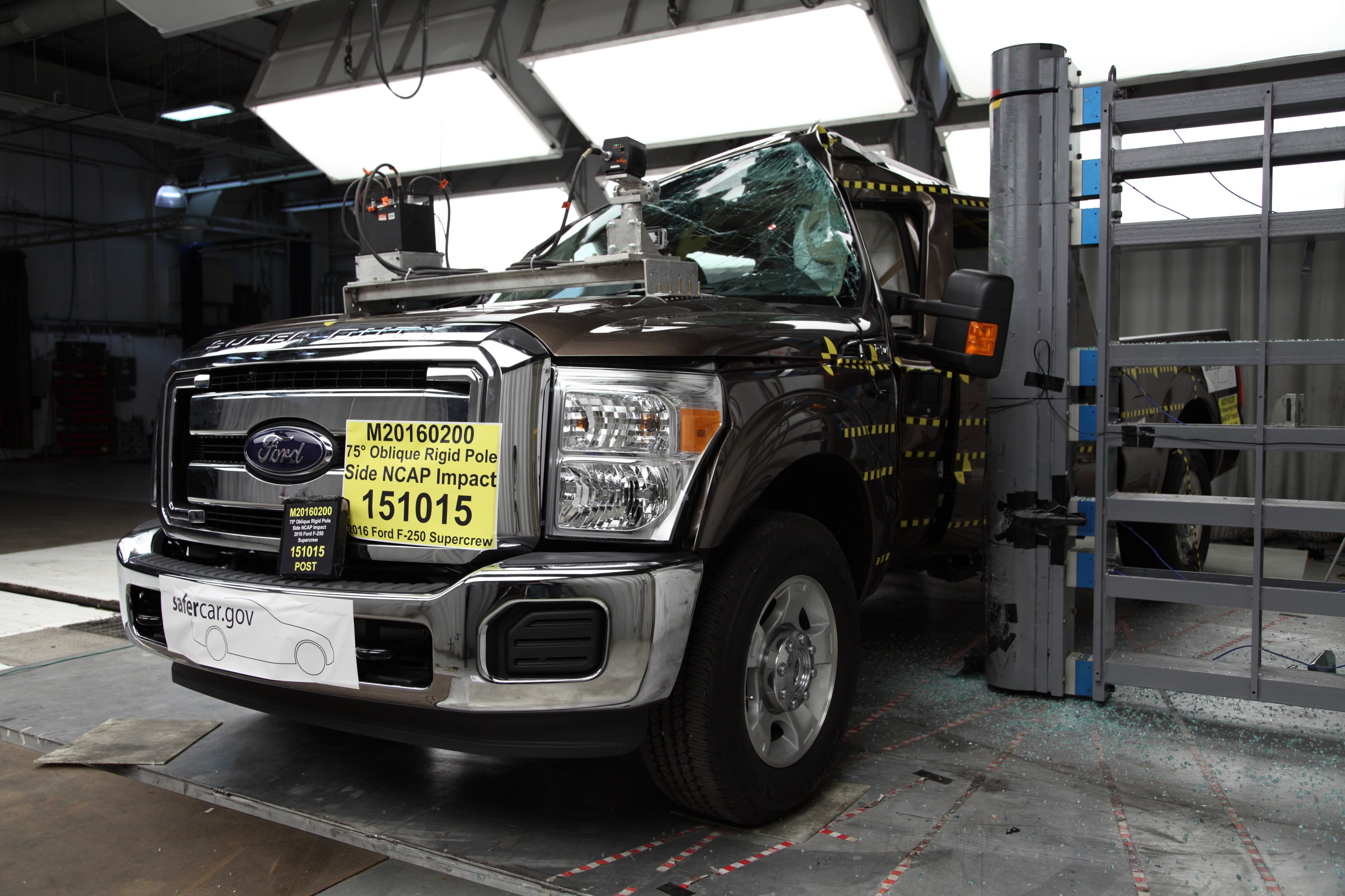 2016 FORD F250 PICKUP crash image 6