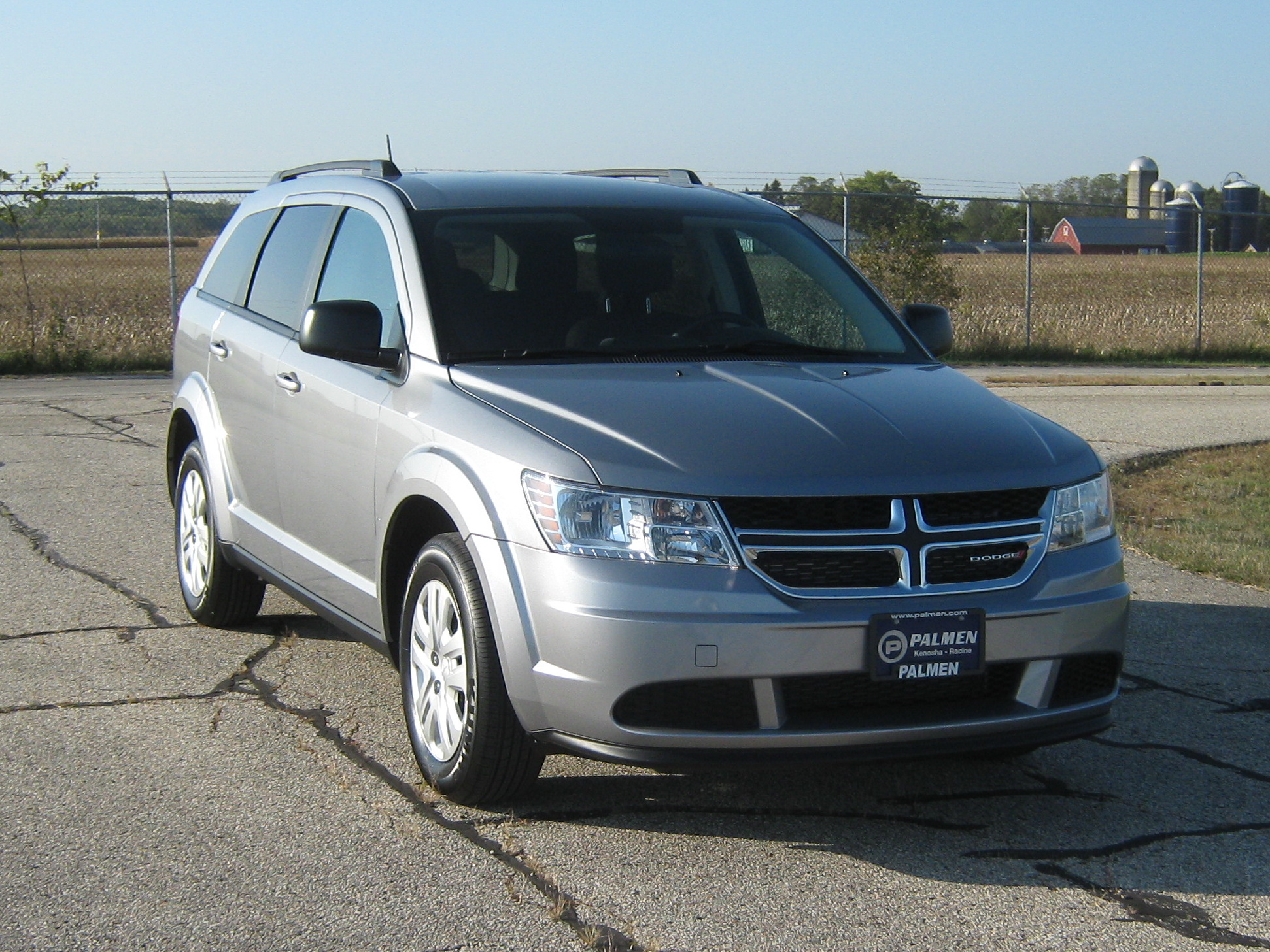 2016 DODGE JOURNEY crash-test photo