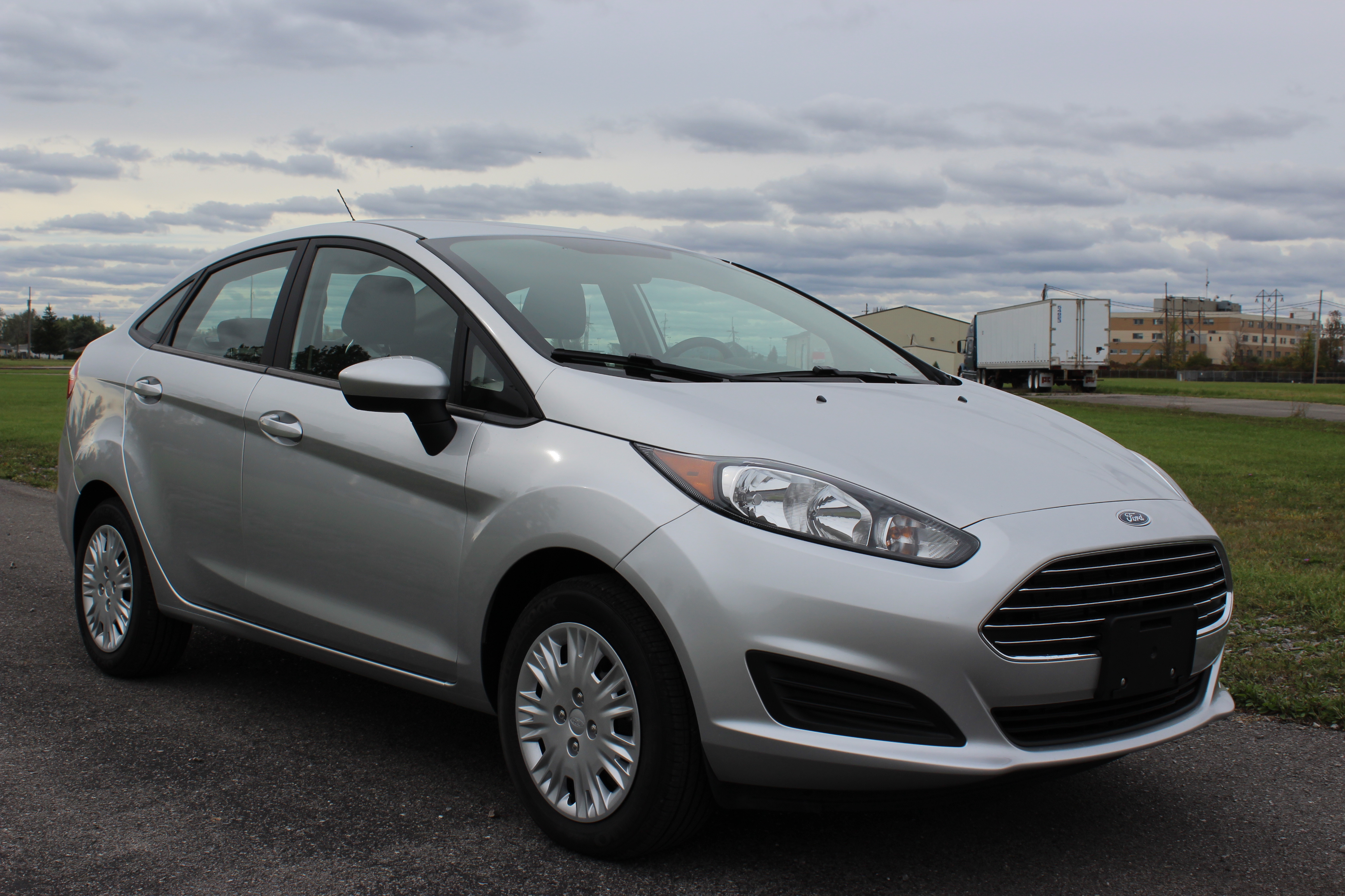 2016 FORD FIESTA crash image