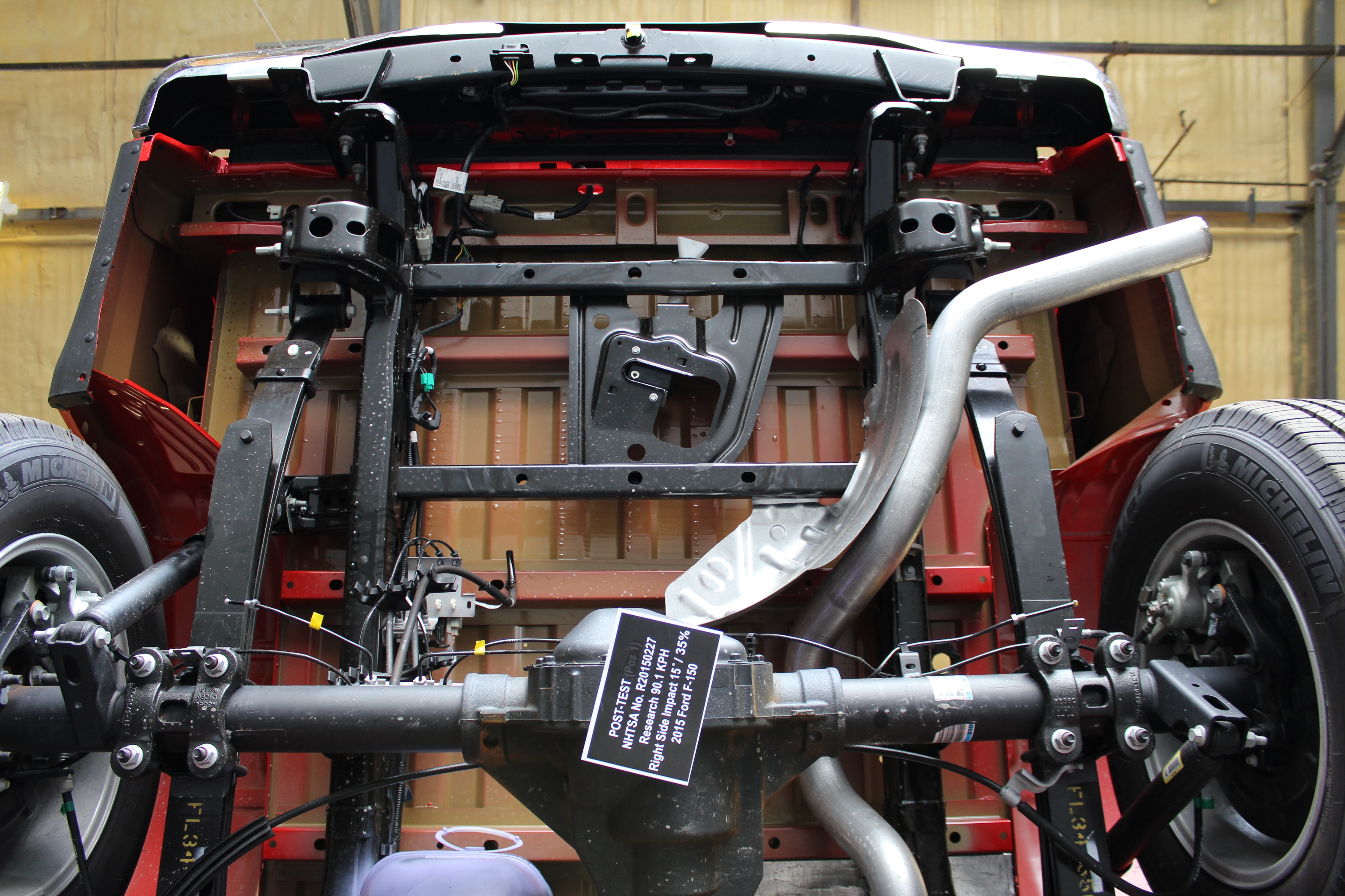 2015 FORD F150 SUPERCREW crash image 18