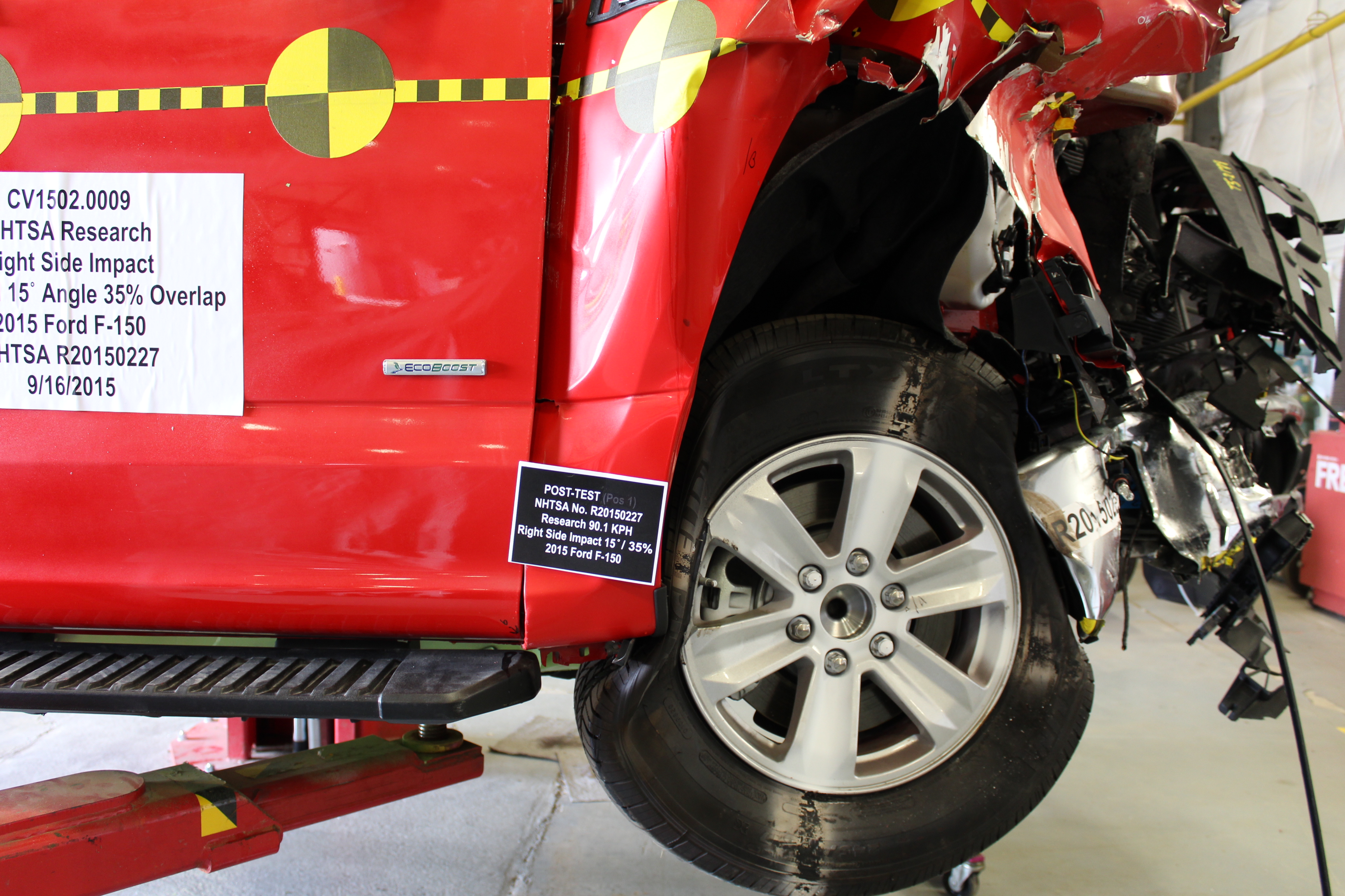 2015 FORD F150 SUPERCREW crash image 24