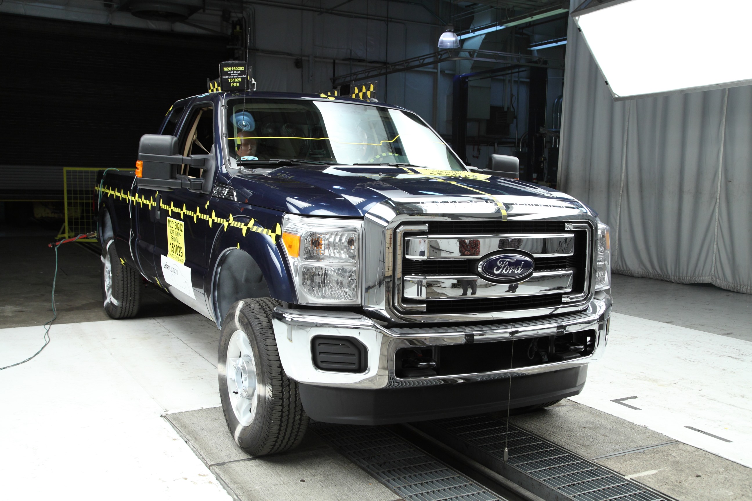 2016 FORD F250 PICKUP crash image 13