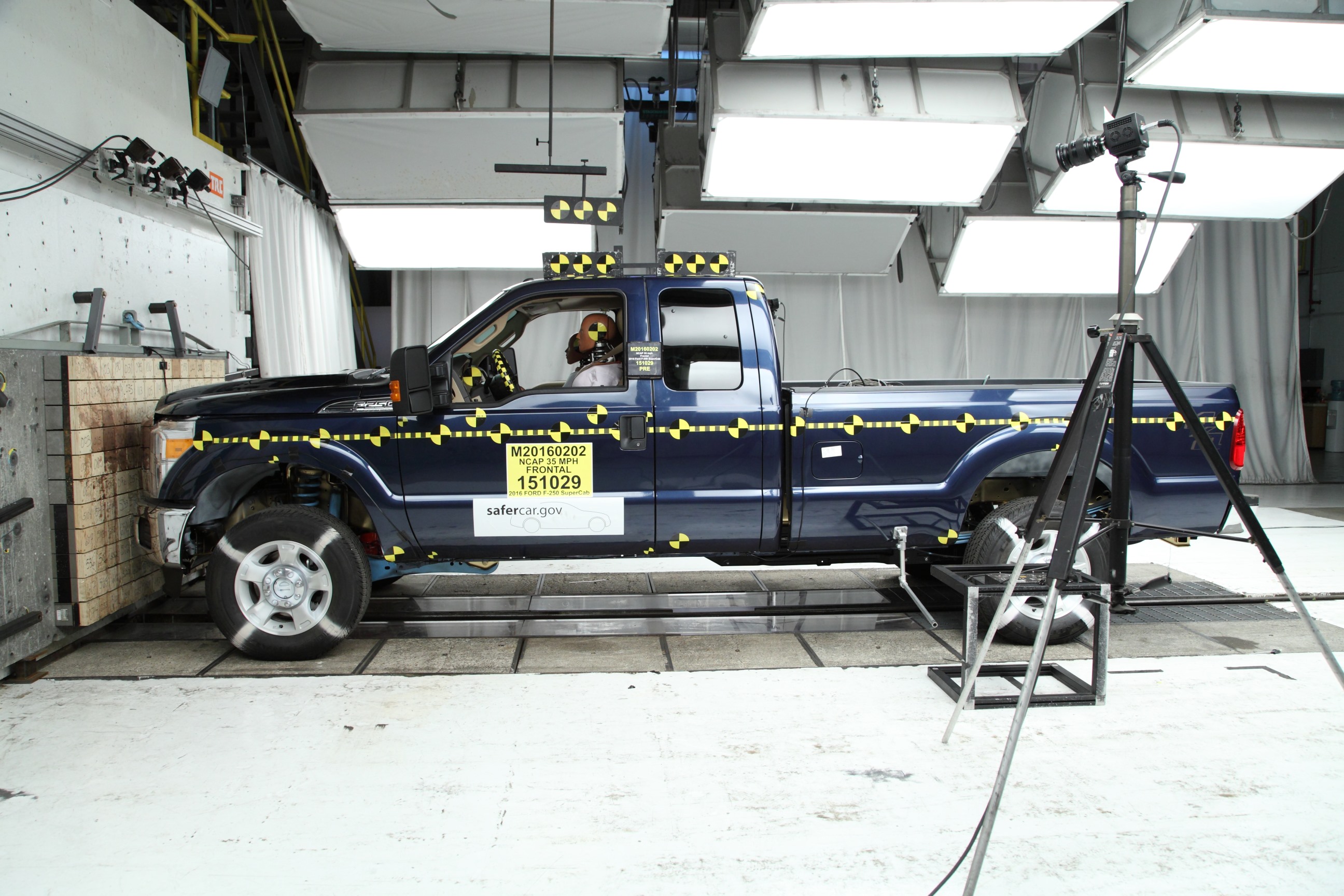2016 FORD F250 PICKUP crash image 9
