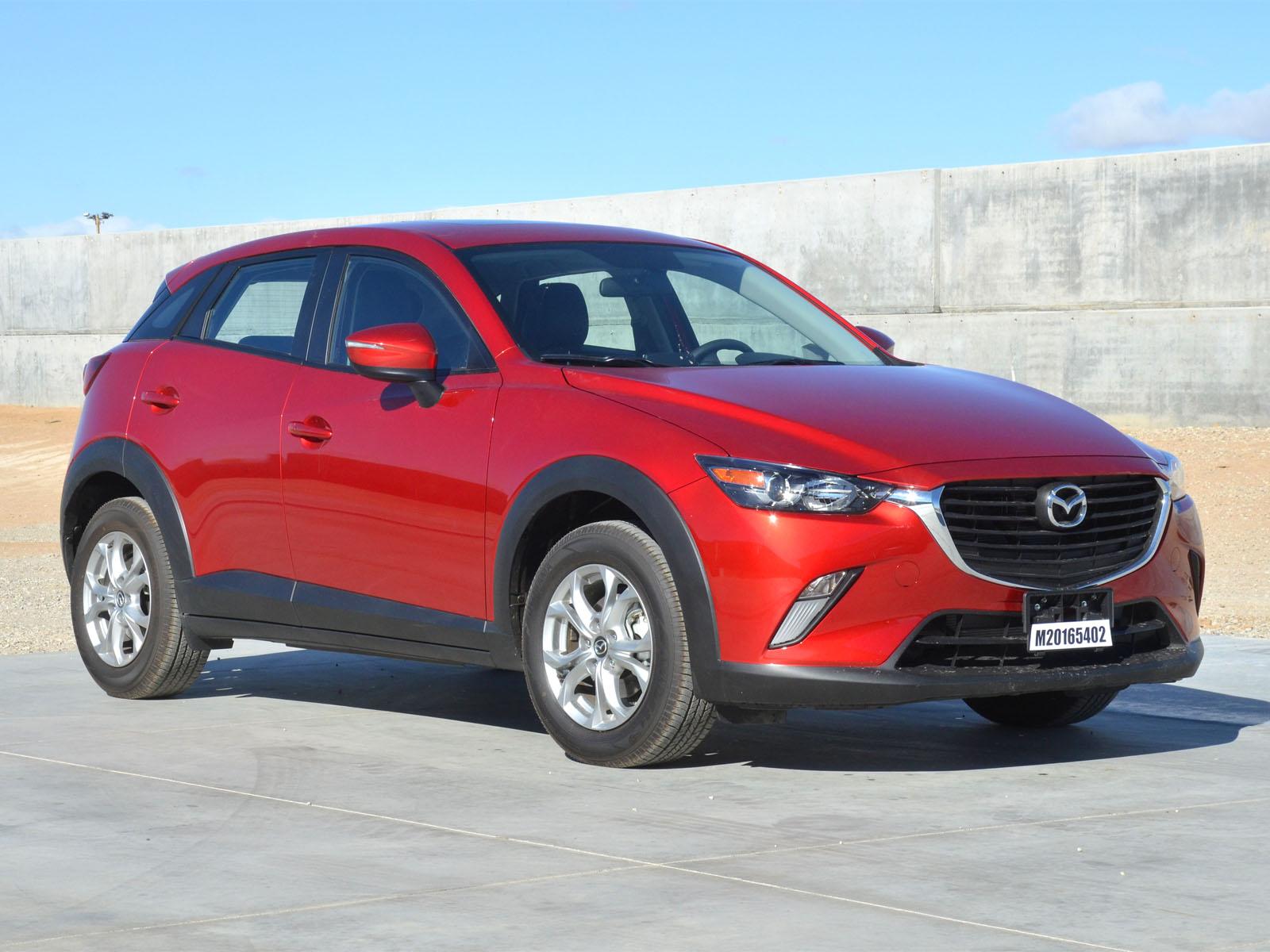 2016 MAZDA CX-3 crash-test photo