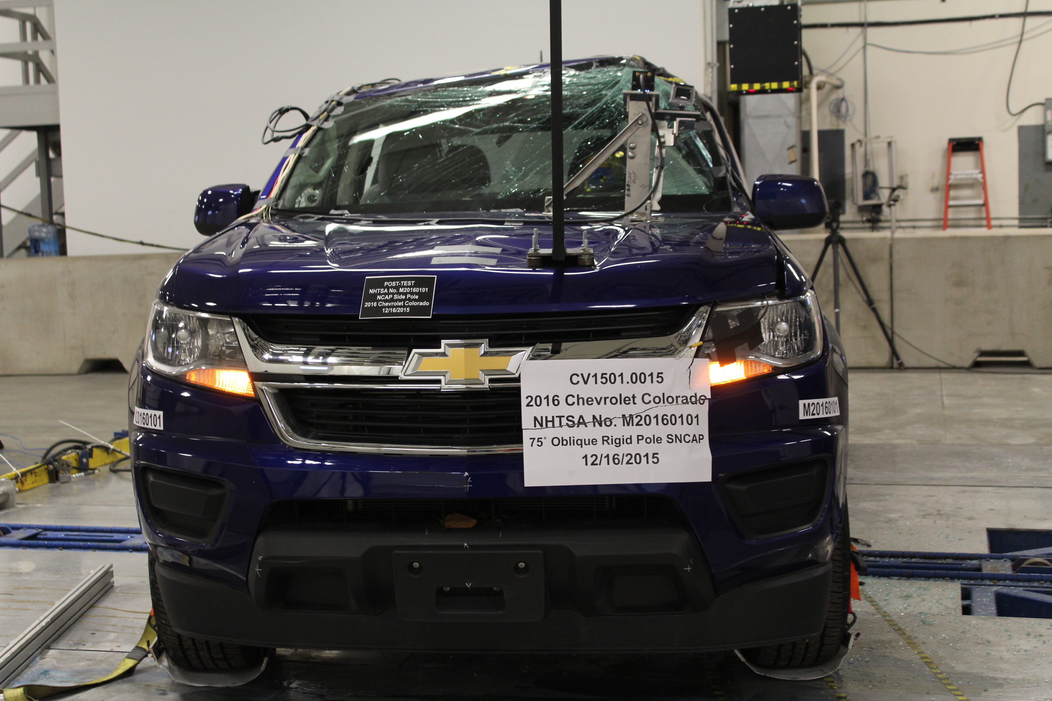 2016 CHEVROLET COLORADO crash image 4