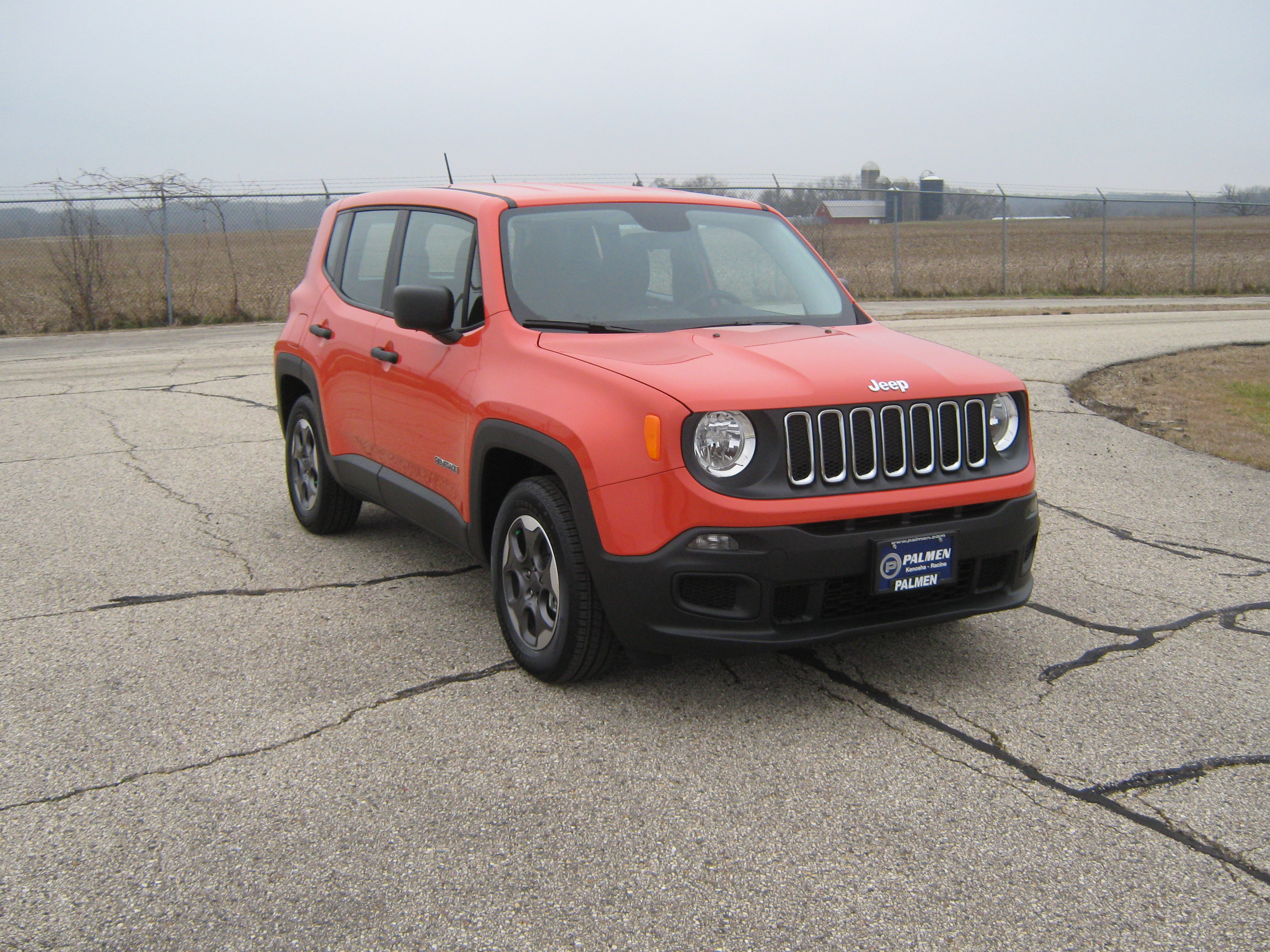2016 JEEP RENEGADE crash-test photo