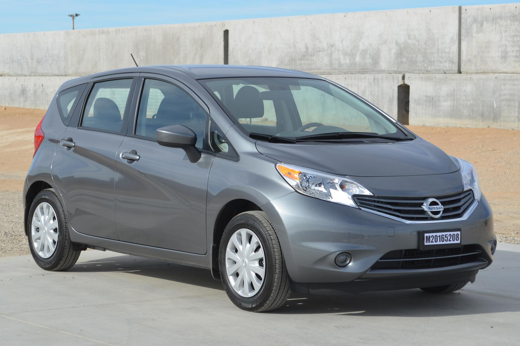 2016 NISSAN VERSA NOTE crash-test photo