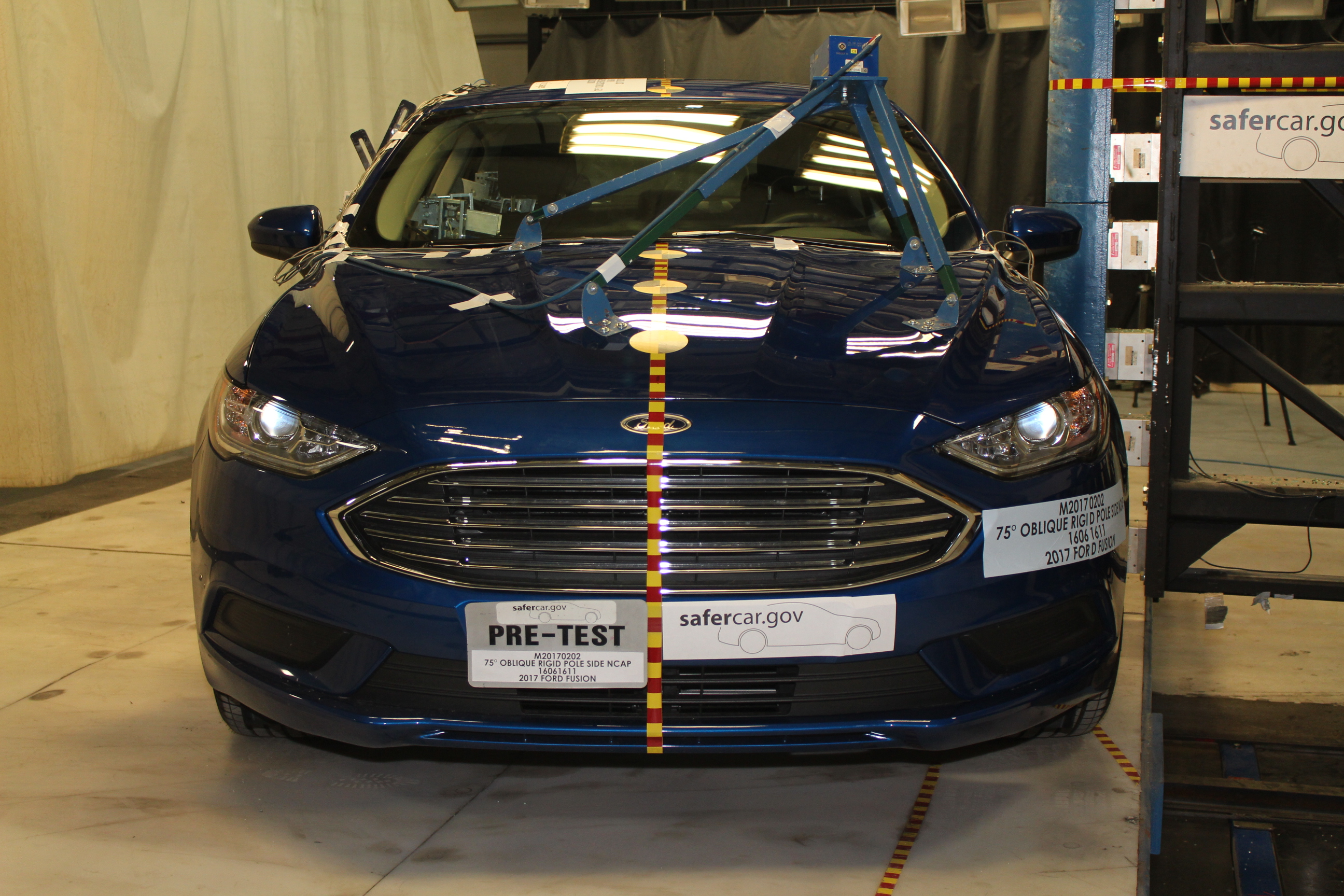 2017 FORD FUSION crash image