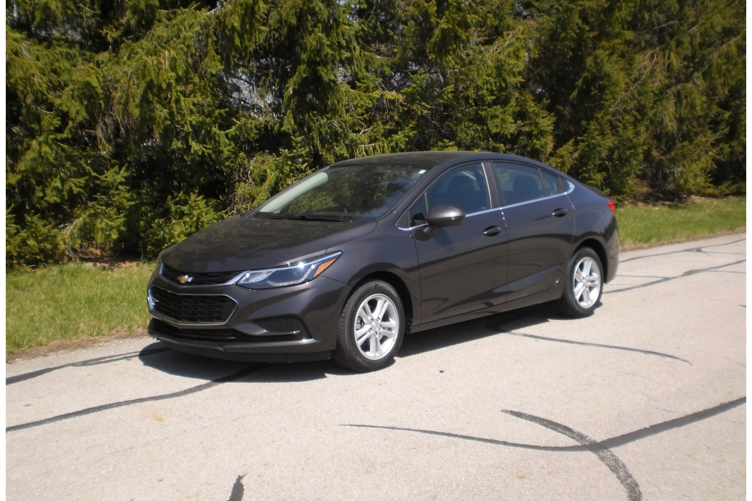 2016 CHEVROLET CRUZE crash-test photo