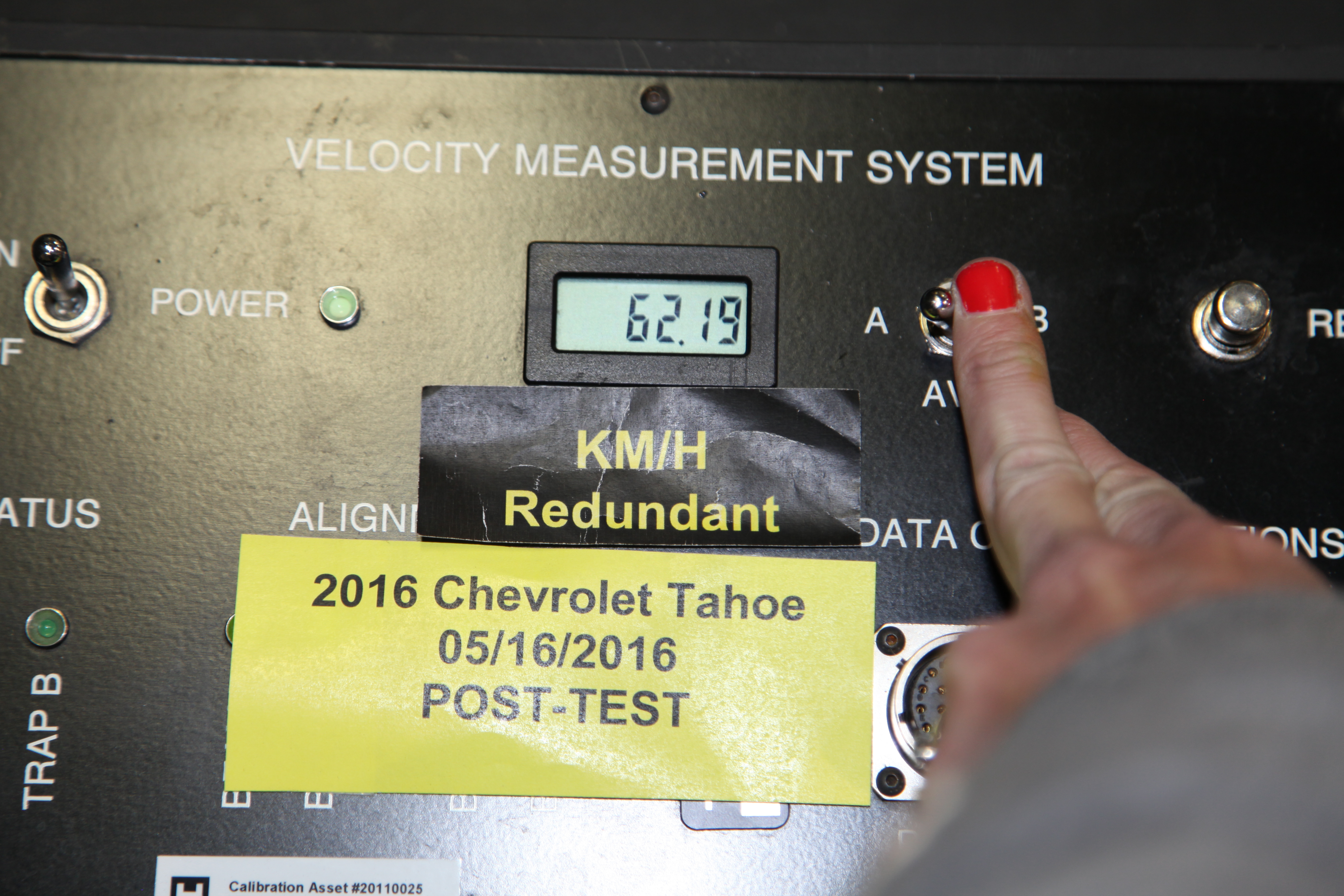 2016 CHEVROLET TAHOE crash-test photo