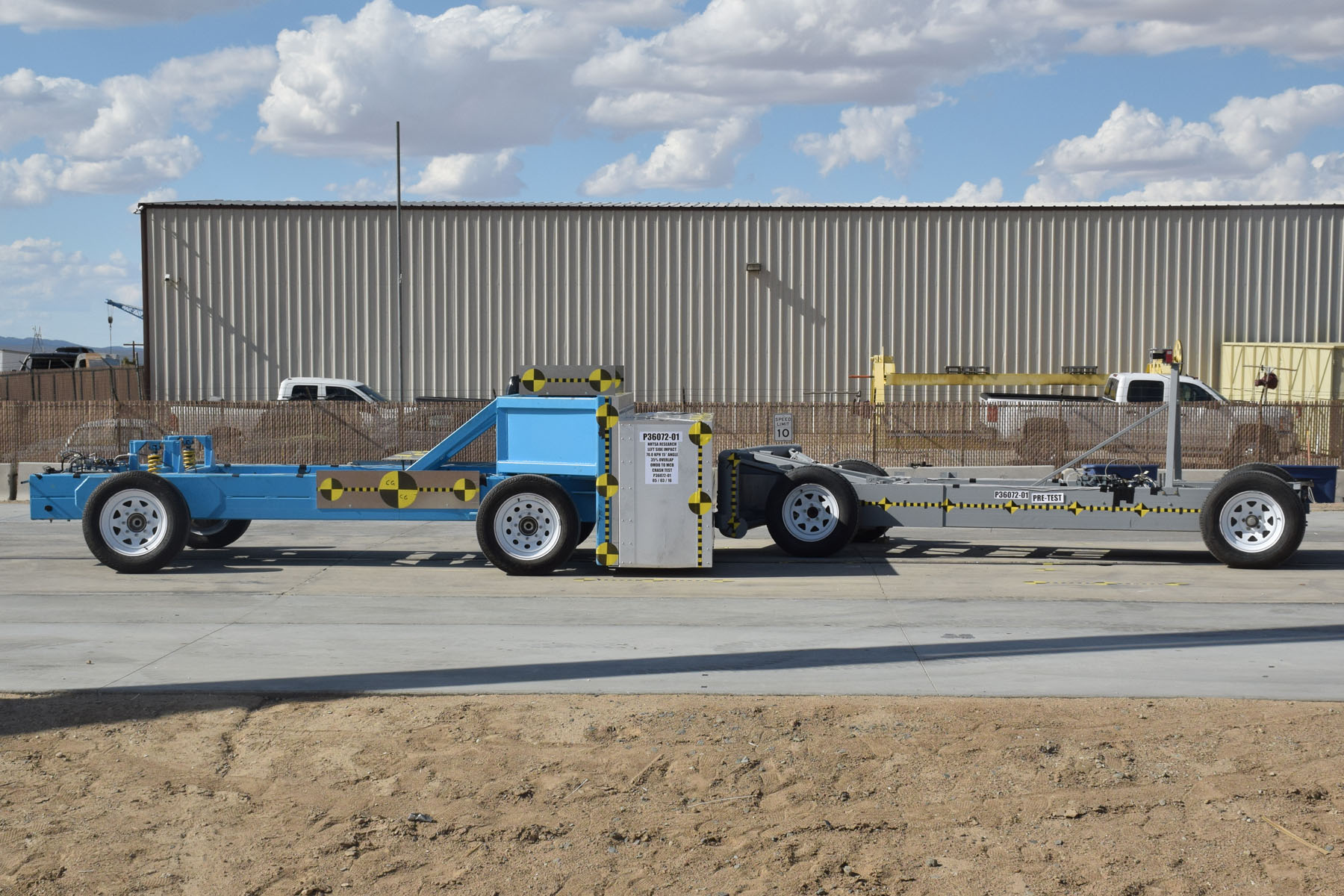 0 NHTSA RESEARCH MDB 2010B crash-test photo