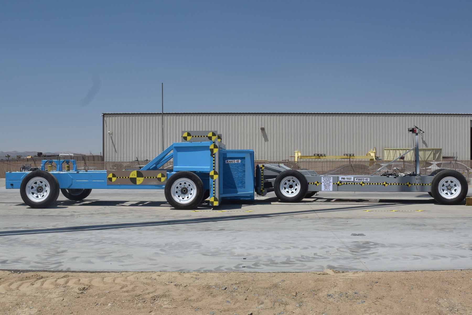 0 NHTSA RESEARCH MDB 2010B crash-test photo
