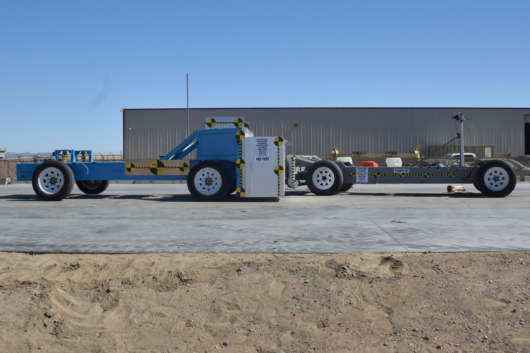0 NHTSA RESEARCH MDB 2010B crash-test photo