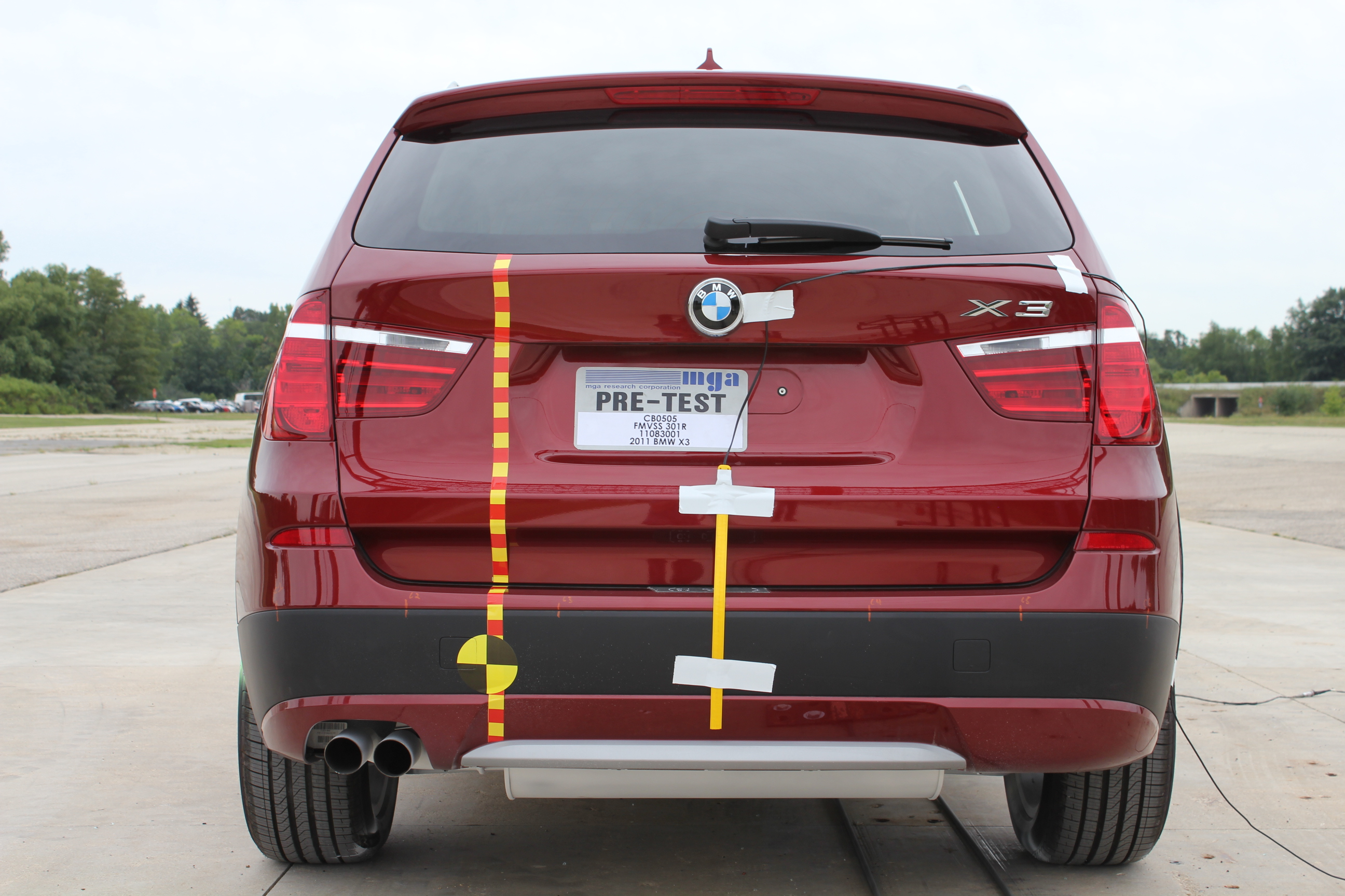 2011 BMW X3 crash image 13