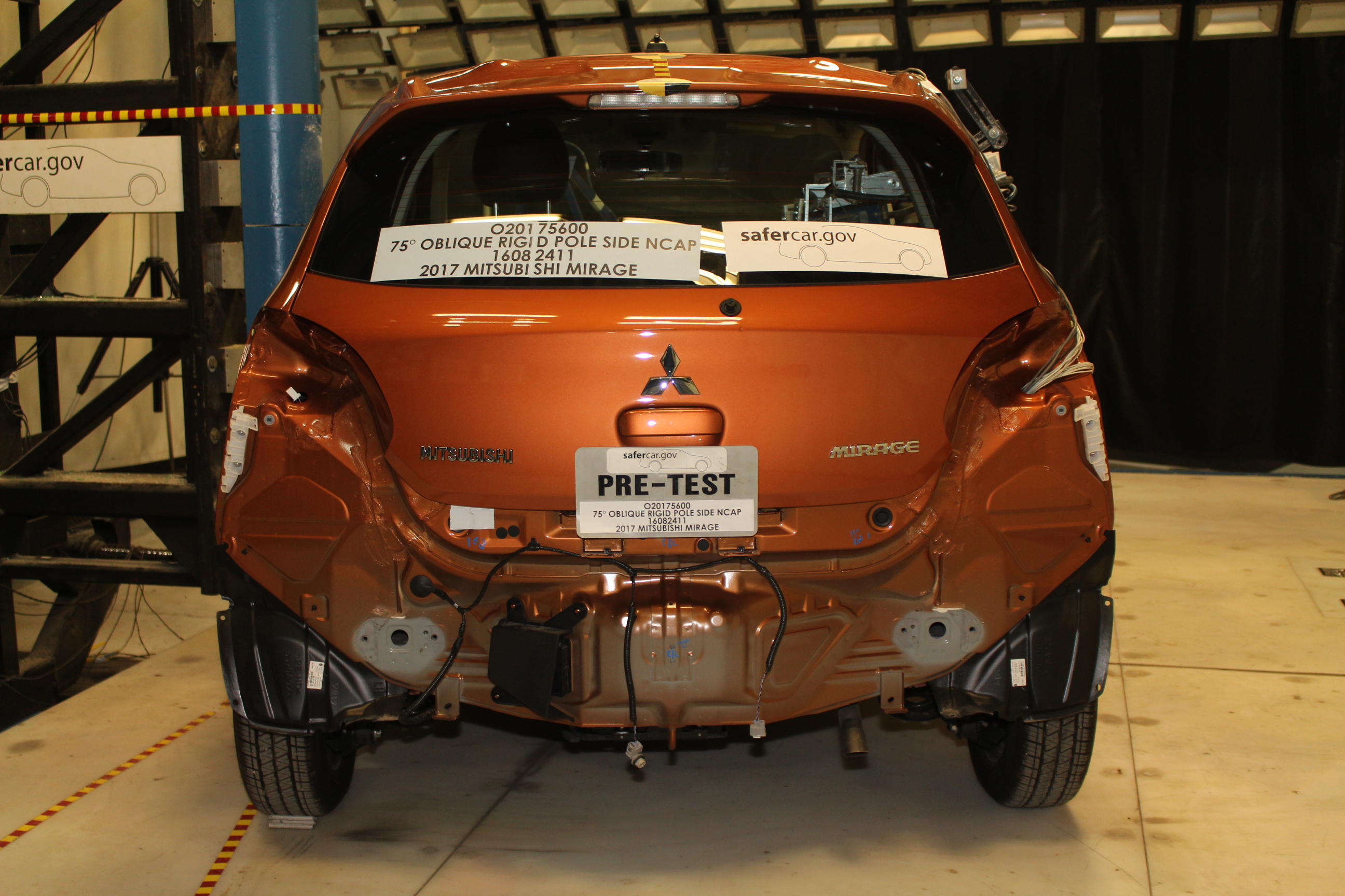 2017 MITSUBISHI MIRAGE crash image 11