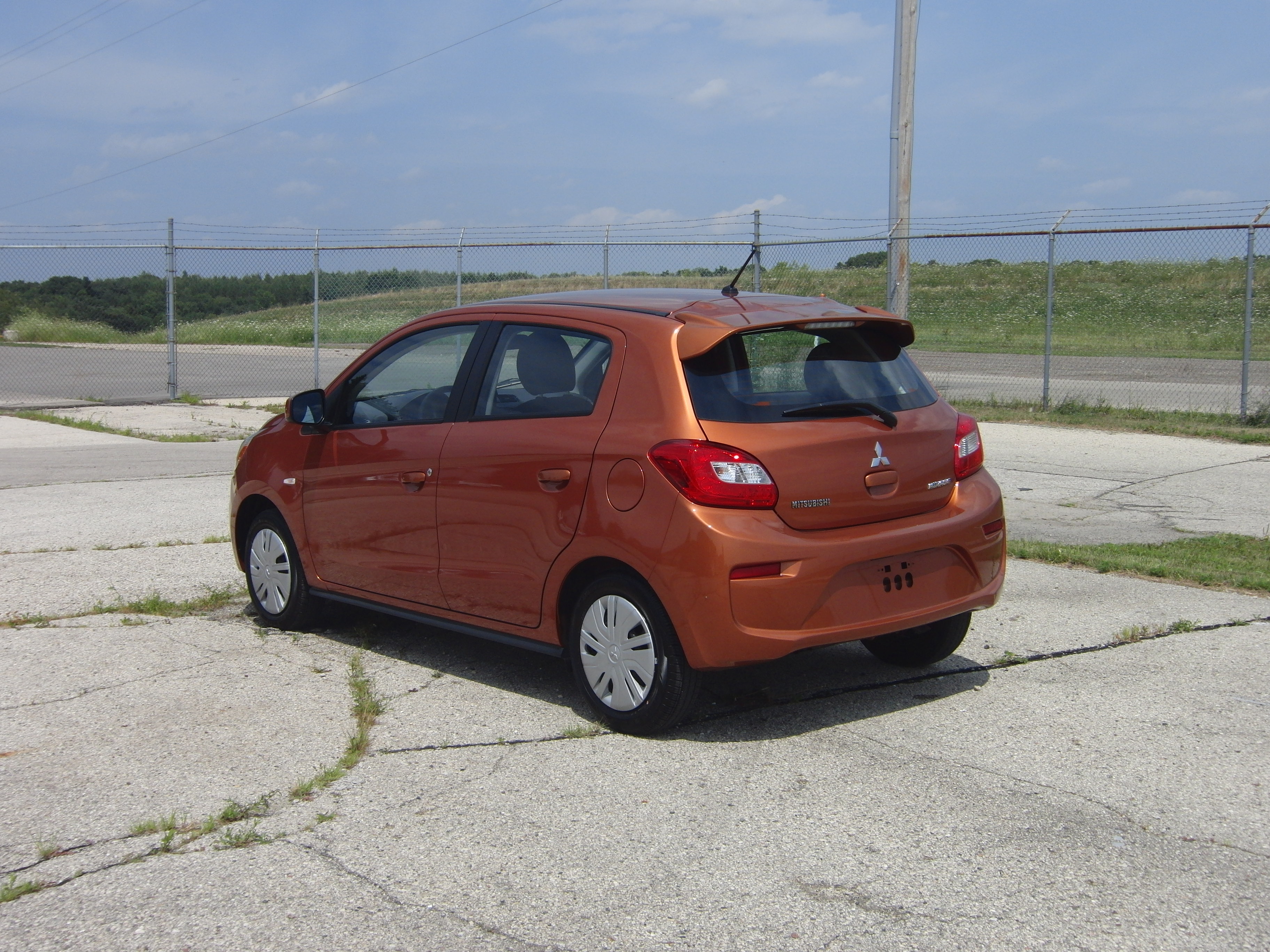 2017 MITSUBISHI MIRAGE crash image 2